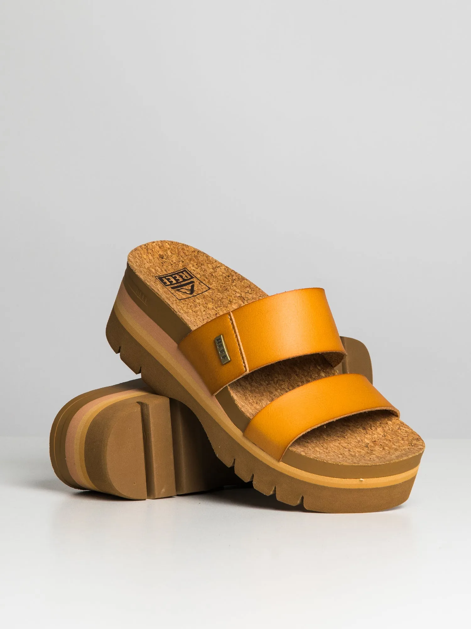 WOMENS REEF CUSHION VISTA HI 2.5 - CLEARANCE sold by Boathouse product image thumbnail 2