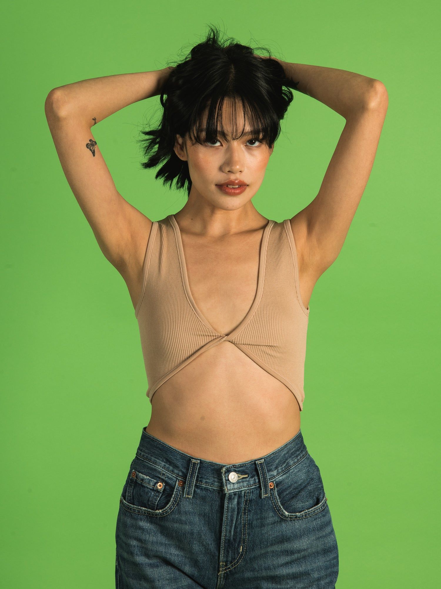 DYNAMIC TWIST FRONT PLUNGE BRAMI - CLEARANCE sold by Boathouse product image thumbnail 2