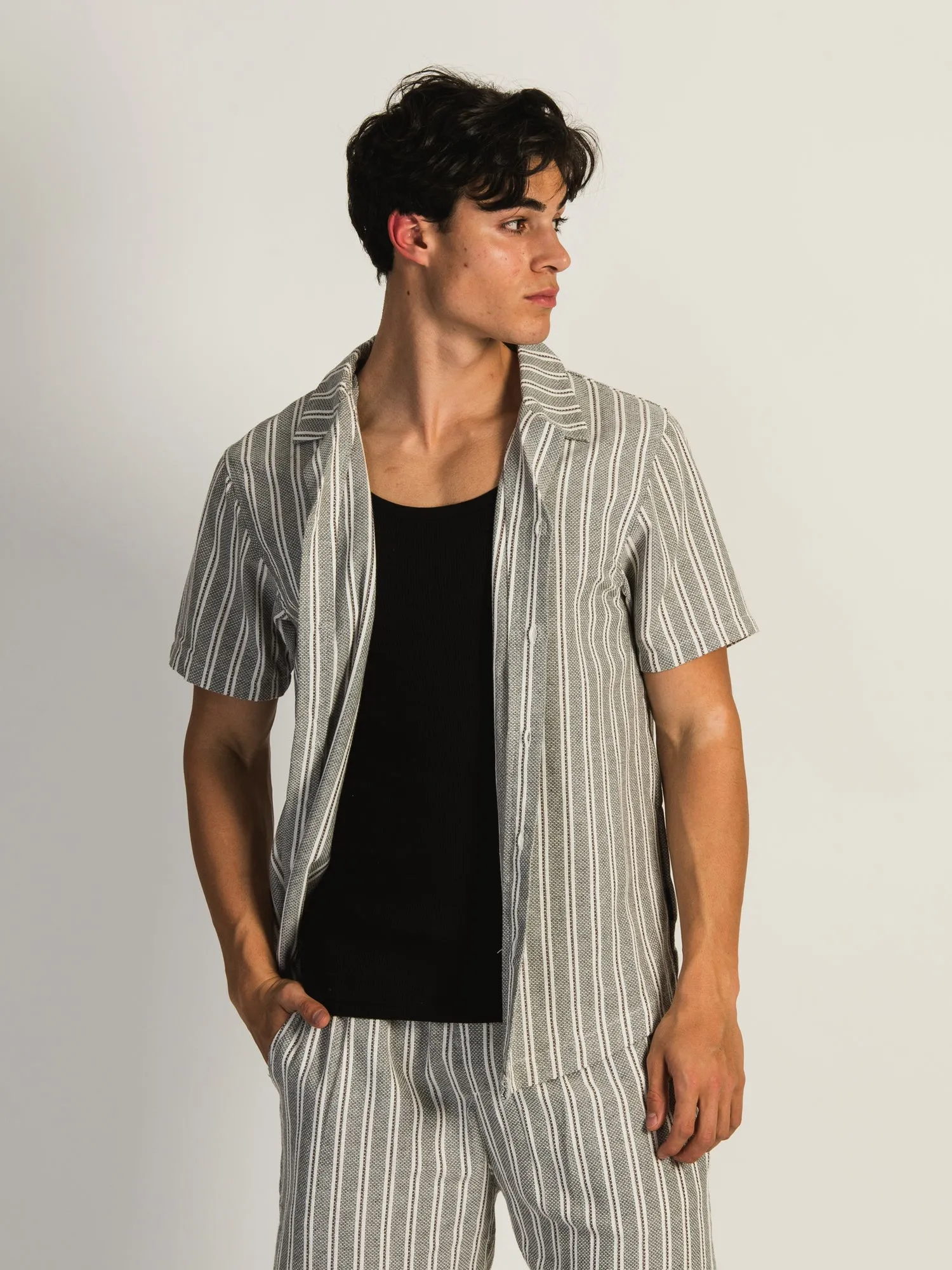 ISLAND HAZE STRIPE SHORT SLEEVE WOVEN sold by Boathouse product image thumbnail 2