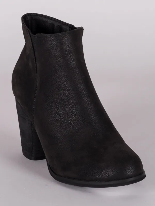WOMENS CLARA  - CLEARANCE sold by Boathouse