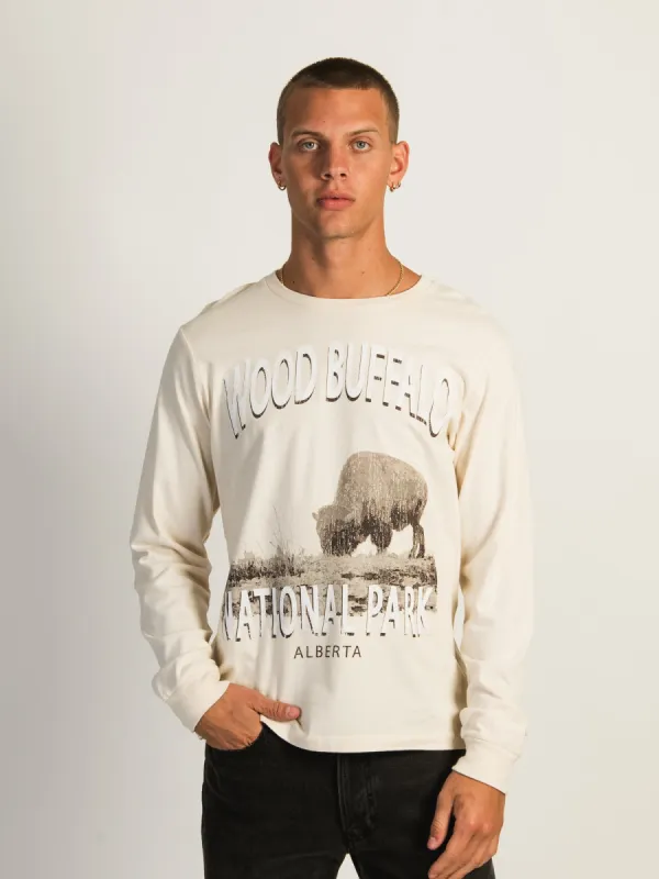 KOLBY GRAPHIC LONG SLEEVE TEE - WOOD BUFFALO sold by Boathouse