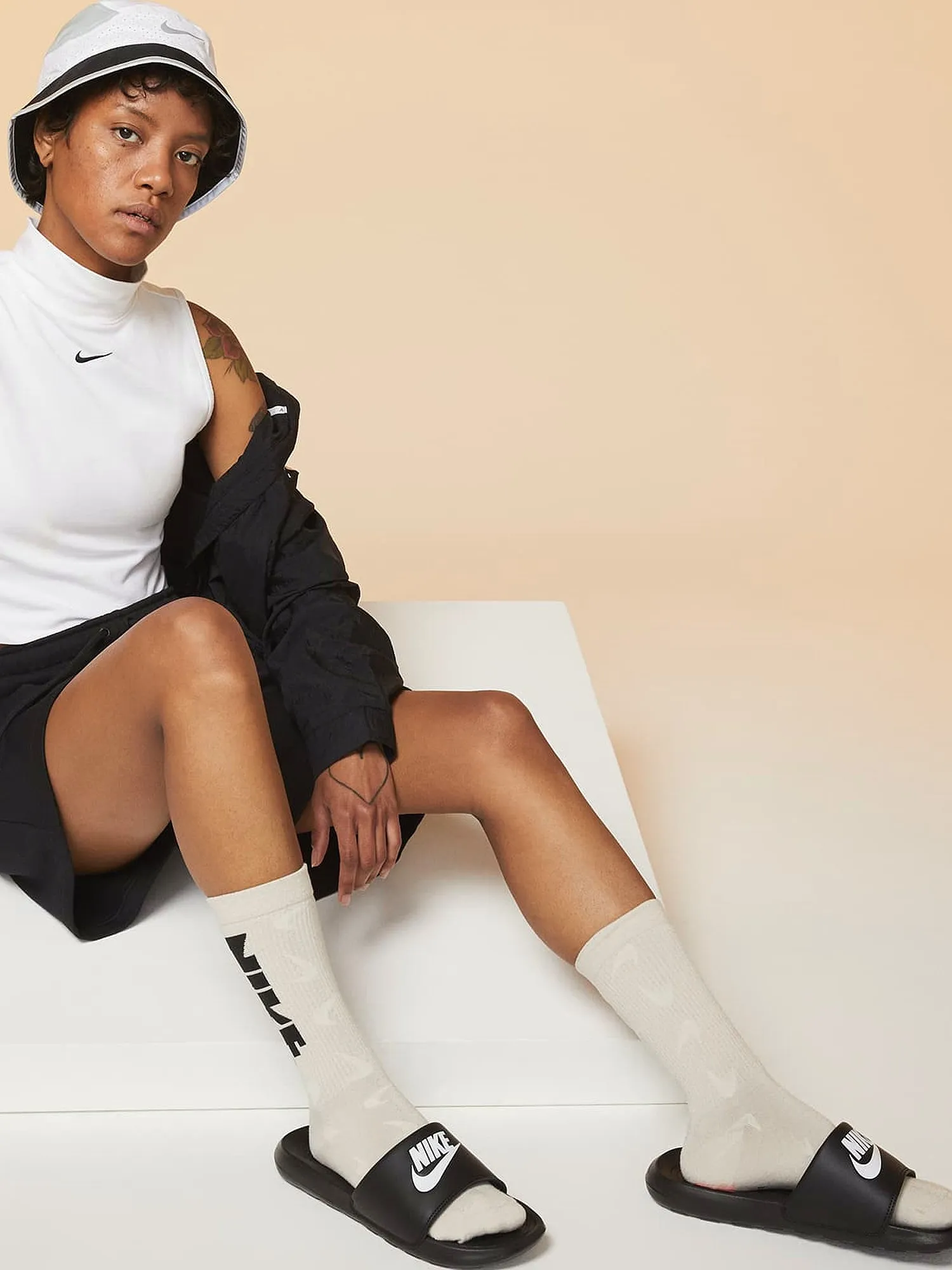 WOMENS NIKE VICTORI ONE SLIDES - BLACK/WHITE sold by Boathouse product image thumbnail 3