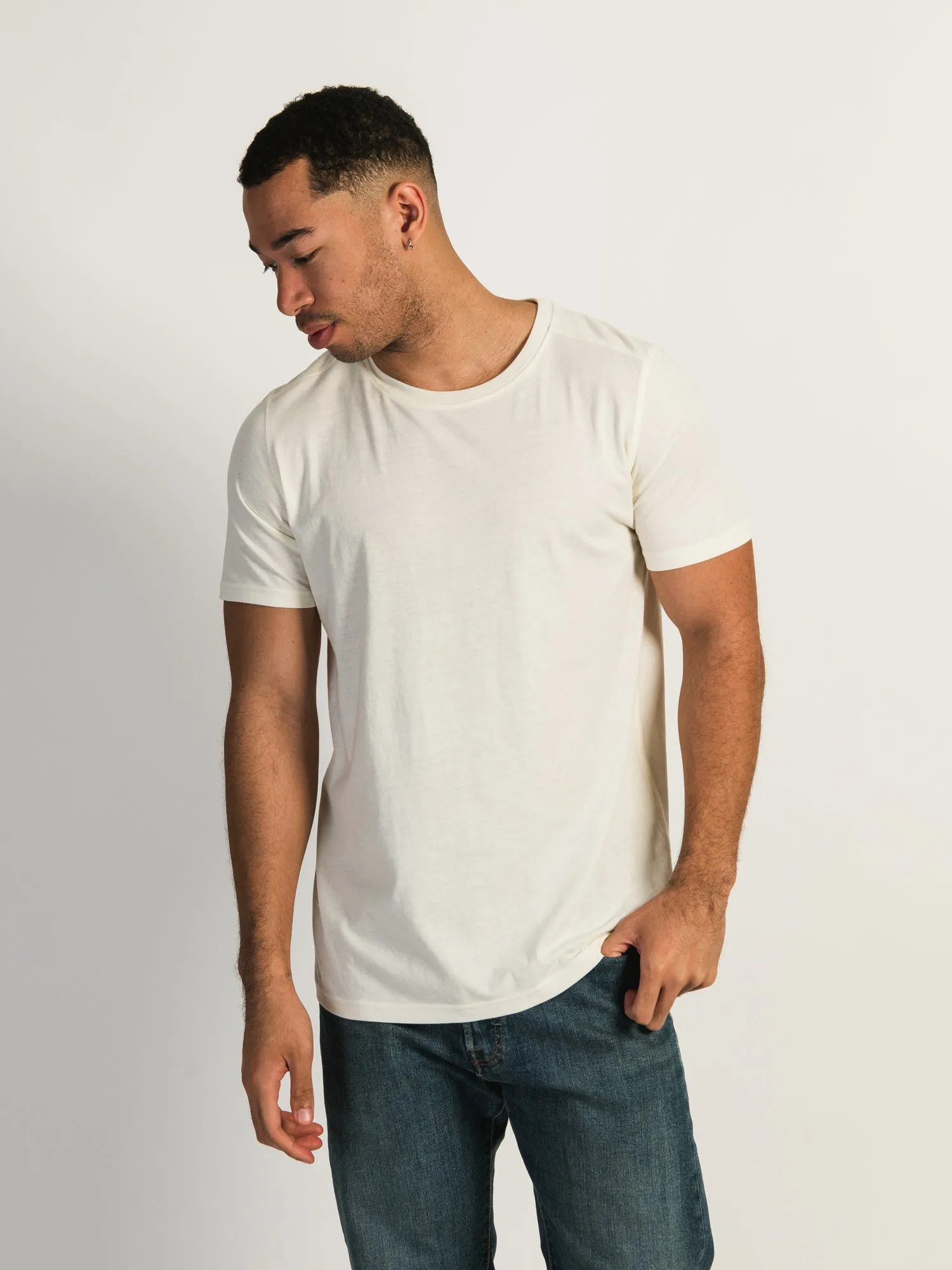 VICTOR CREWNECK T-SHIRT sold by Boathouse product image thumbnail 3