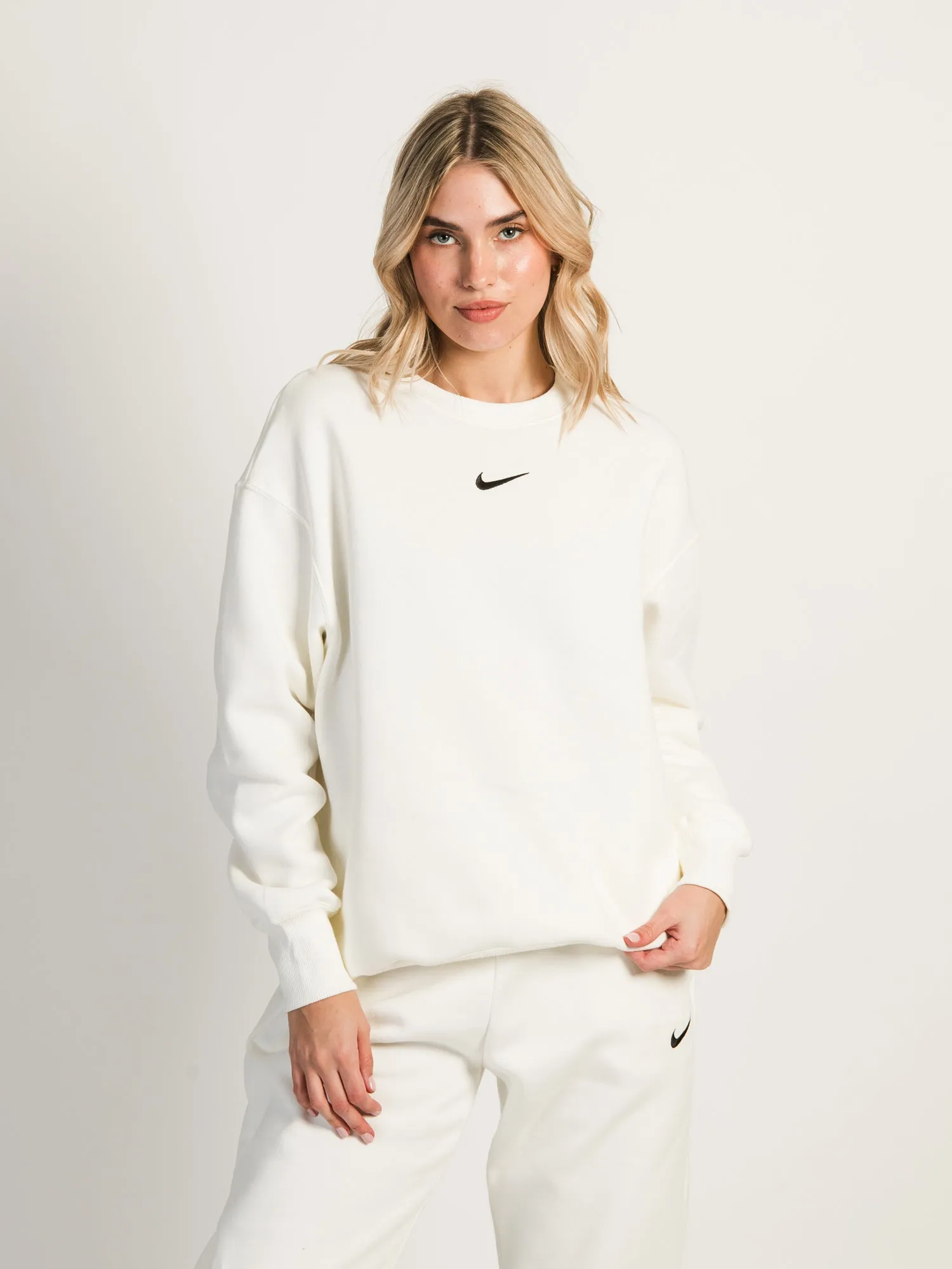 NIKE SPORTSWEAR PHOENIX FLEECE CREWNECK - CLEARANCE sold by Boathouse product image thumbnail 2