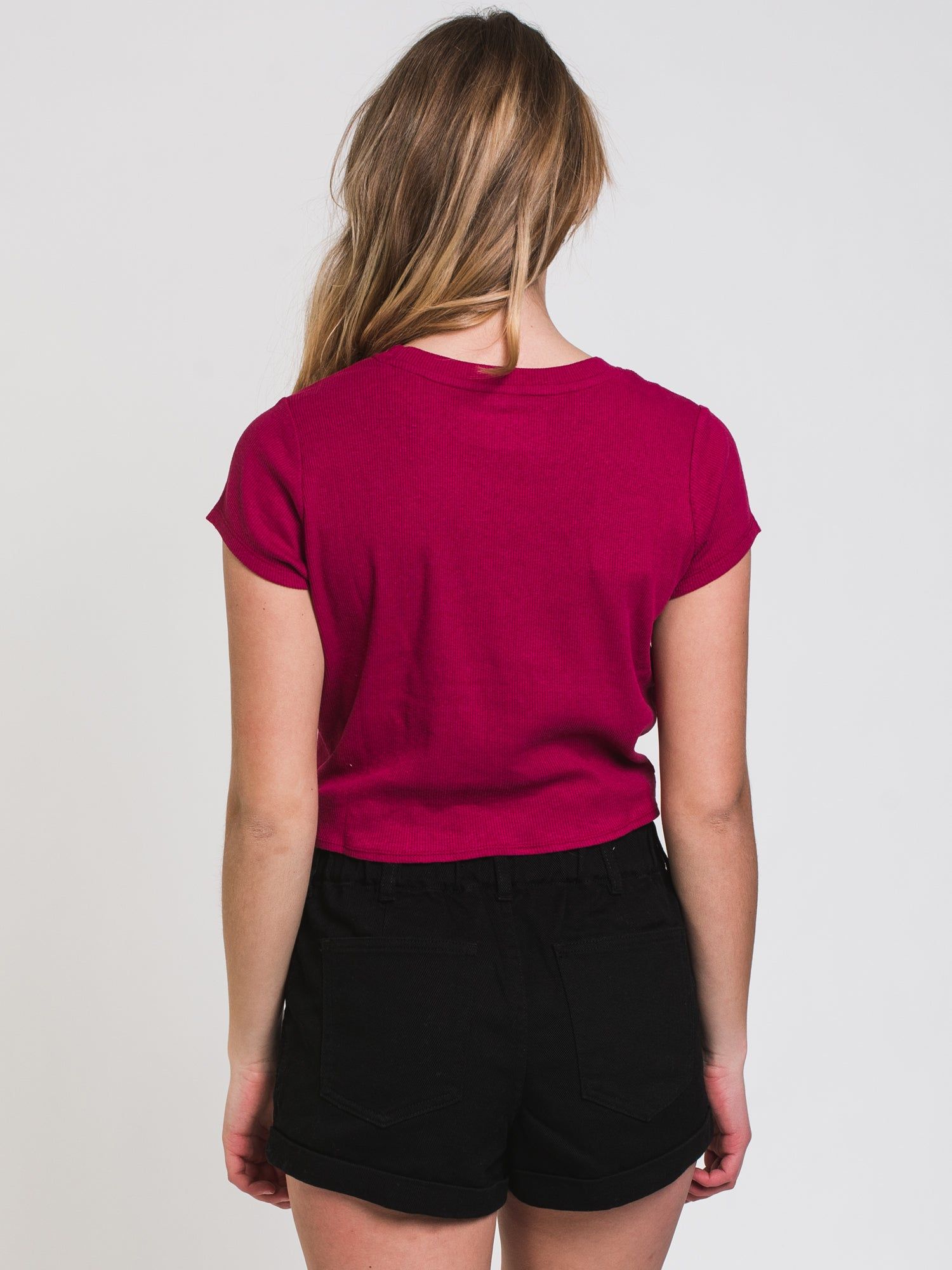 HARLOW EVERLY RIB TWIST TEE - CLEARANCE sold by Boathouse product image thumbnail 2
