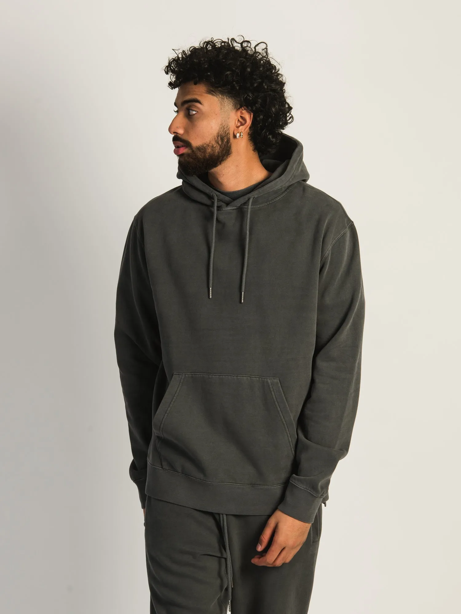 KOLBY PARKER GARMET DYE GRAPHIC HOODIE - KLUNE LAKE sold by Boathouse product image thumbnail 2