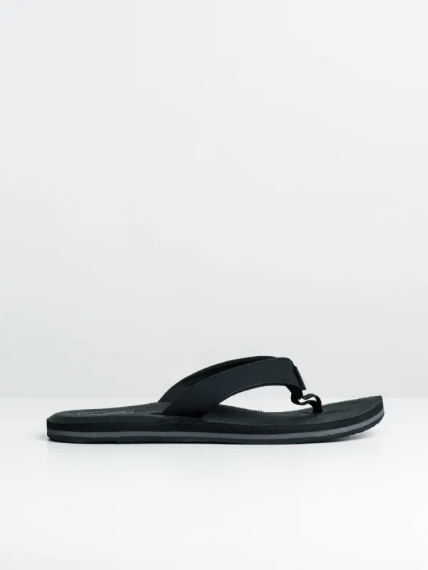 MENS VANS NEXPA SYNTHETIC SLIP-ONS - CLEARANCE sold by Boathouse