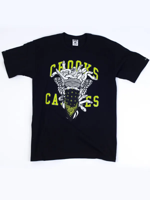 MENS COLLEGIATE MEDUSA SHORT SLEEVE T-SHIRT - BLK - CLEARANCE made by Boathouse