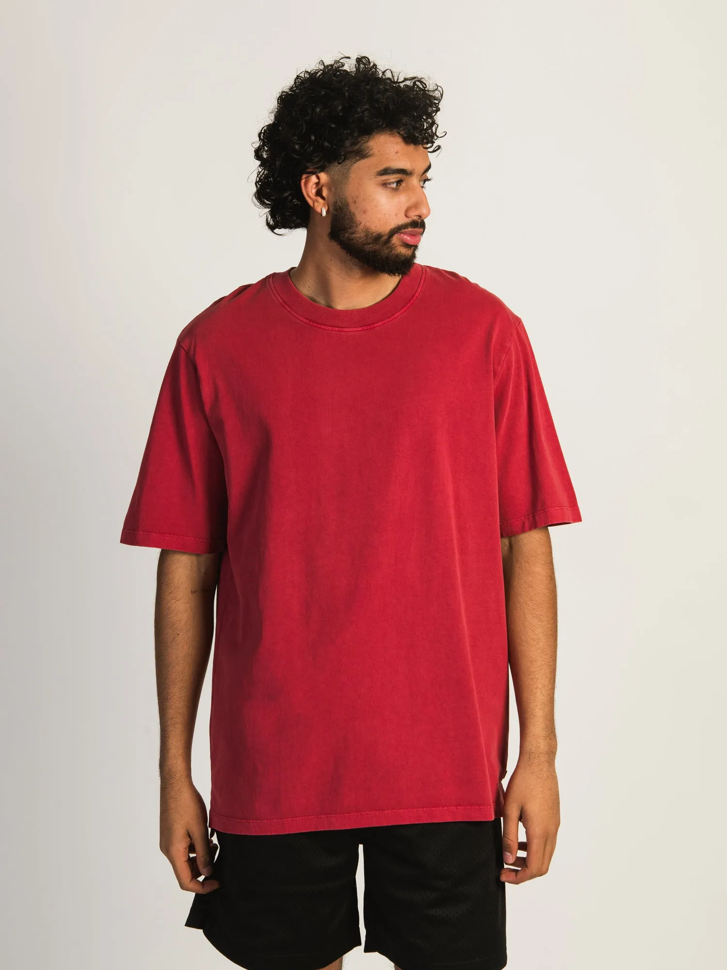 KOLBY OVERSIZED PREMIUM TEE - GREY CORAL sold by Kolby