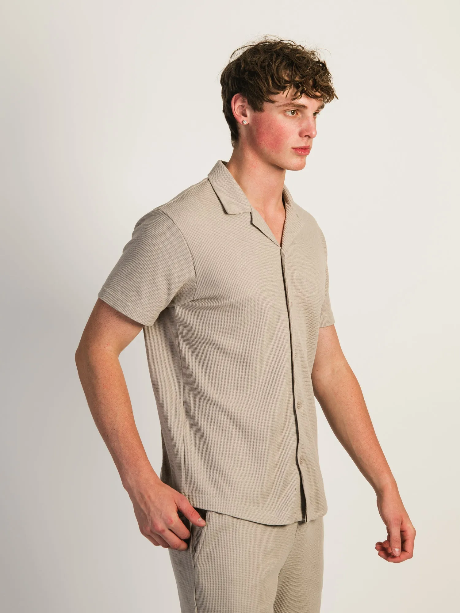 KOLBY WAFFLE SHIRT - PEBBLE sold by Kolby product image thumbnail 2