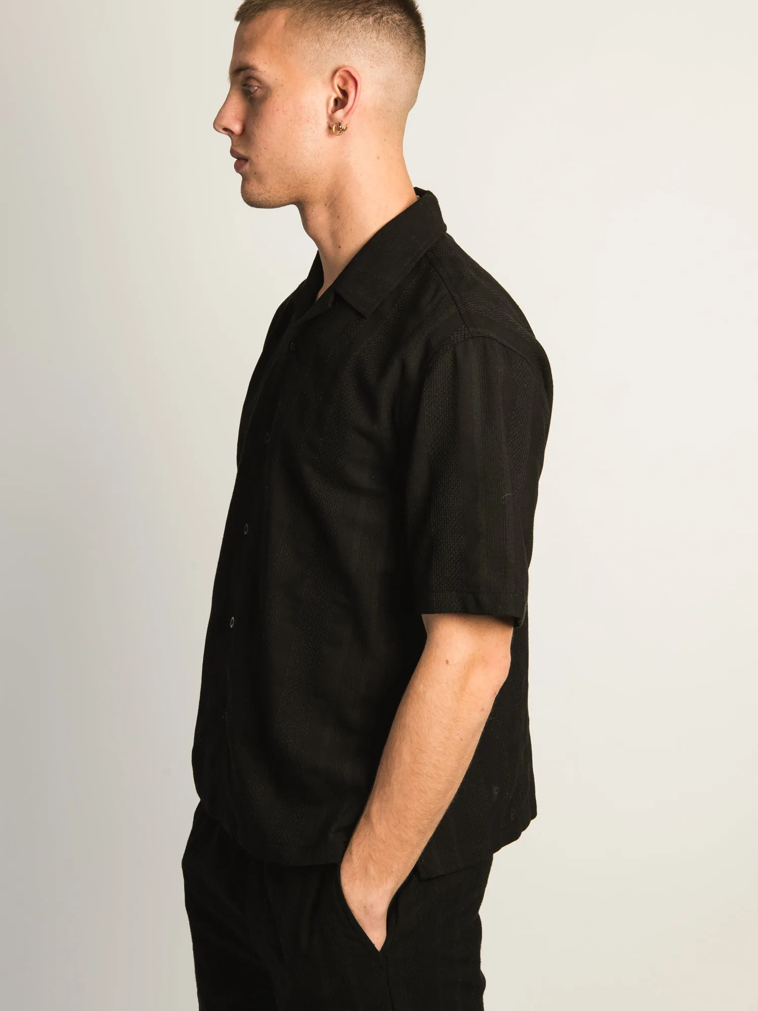 KOLBY BOXY FIT SHIRT - BLACK sold by Kolby product image thumbnail 4
