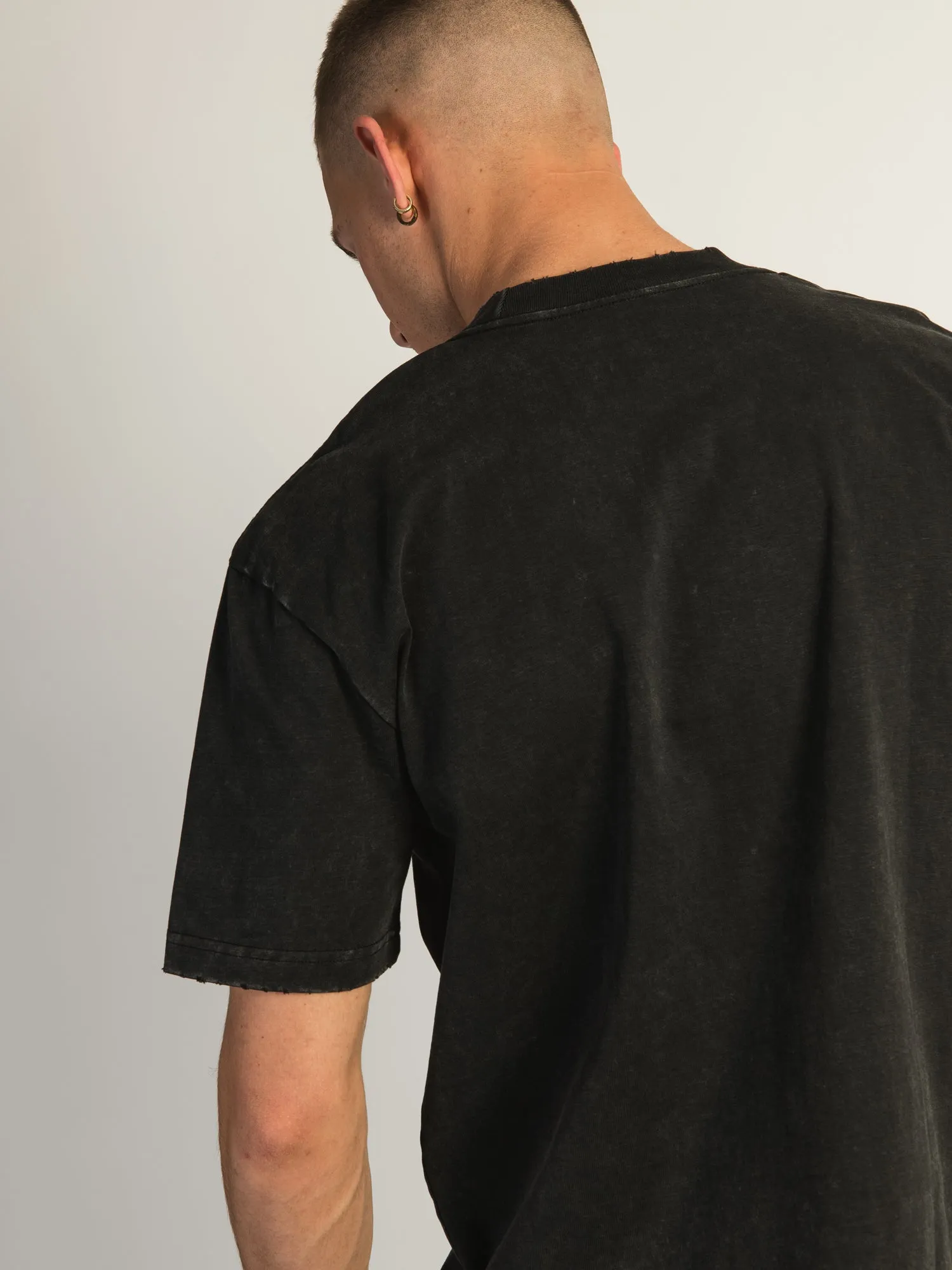 KOLBY HEAVYWEIGHT T-SHIRT - BLACK sold by Kolby product image thumbnail 5