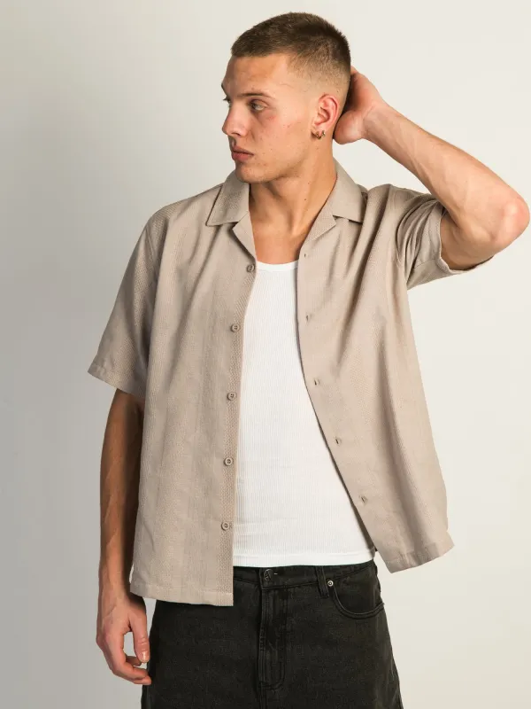 KOLBY BOXY FIT SHIRT - PEBBLE sold by Kolby