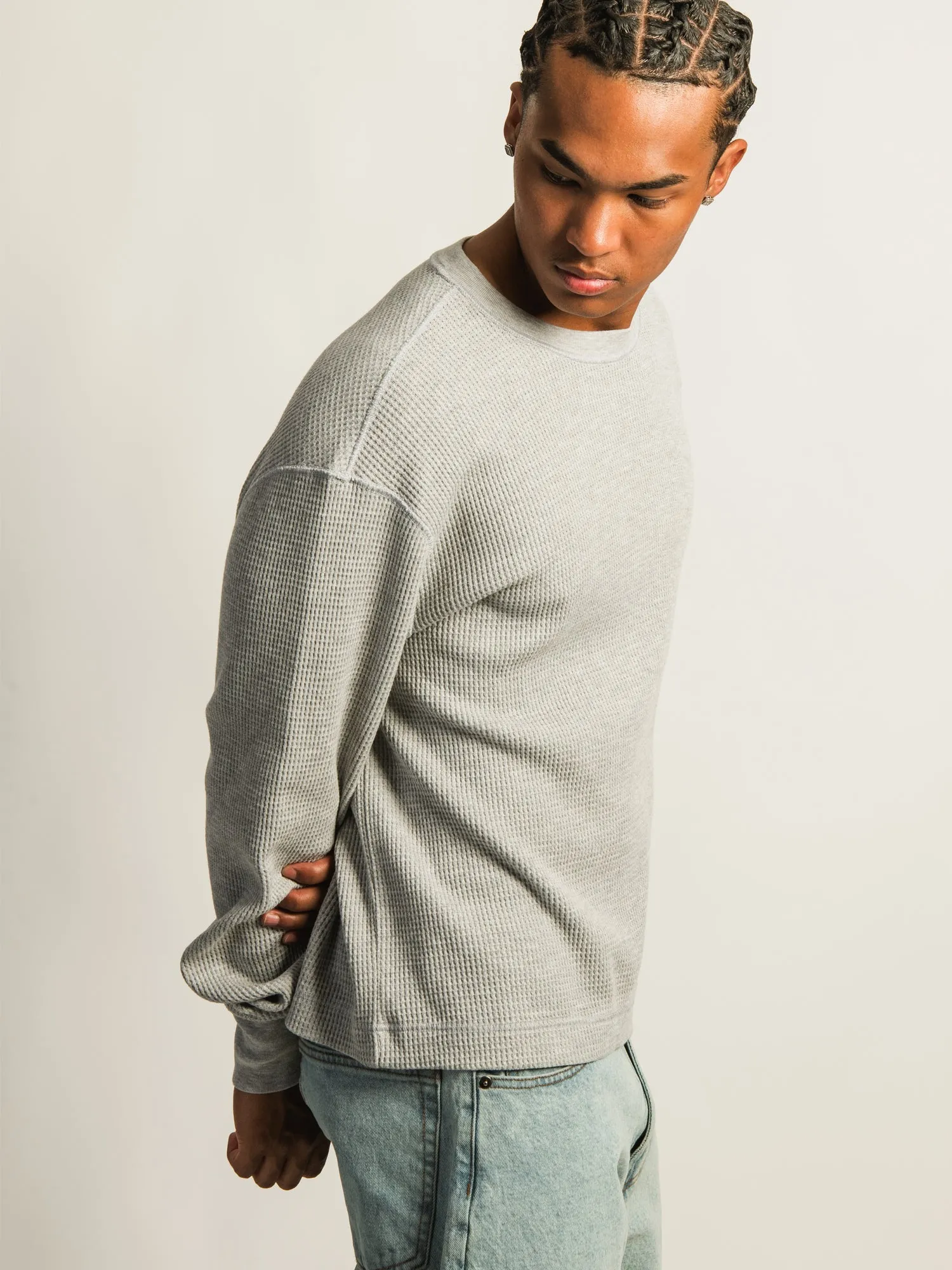 KOLBY SHORT CUT LONG SLEEVE WAFFLE SHIRT - HEATHER GREY sold by Kolby product image thumbnail 4