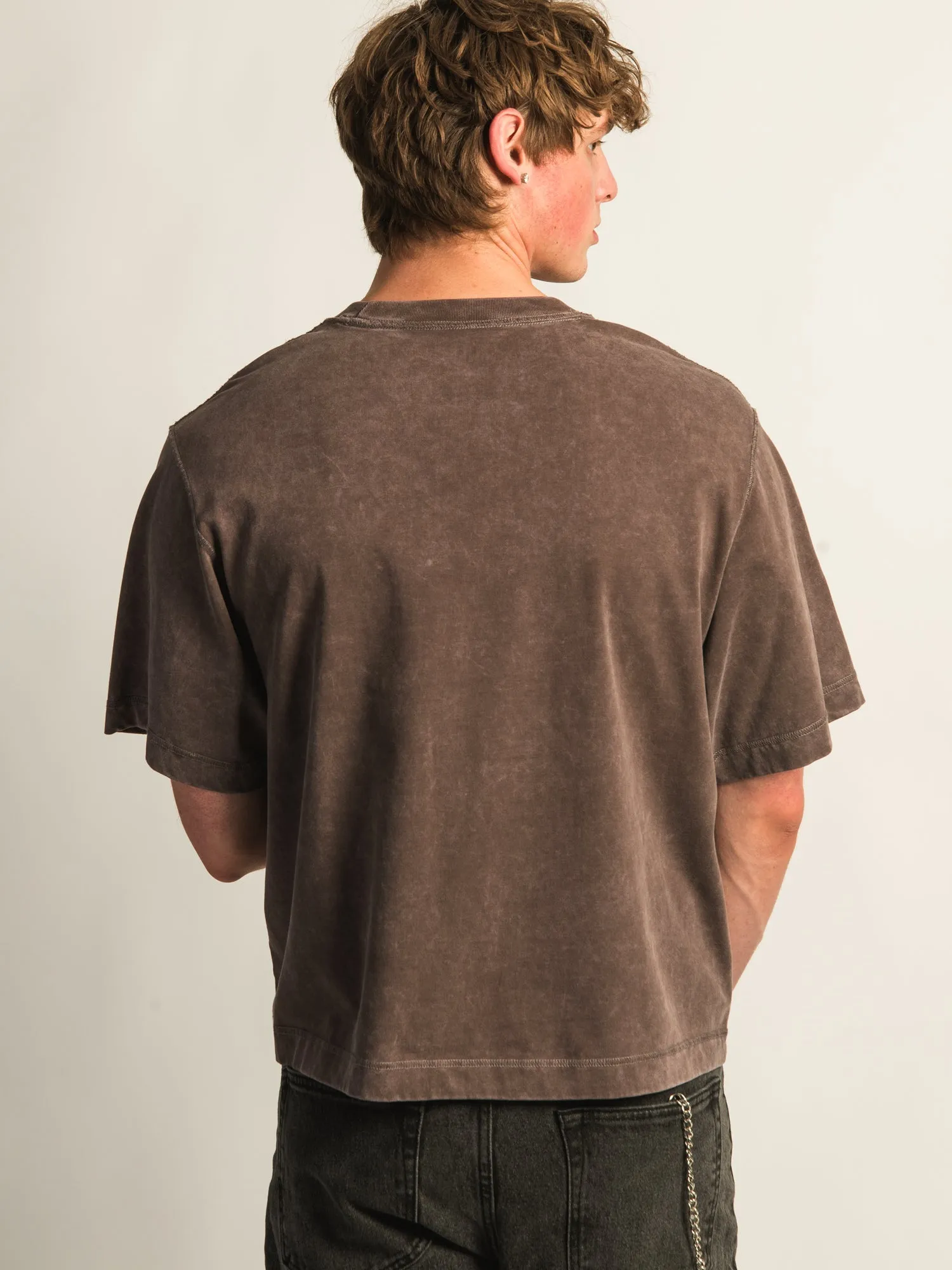 KOLBY SHORT CUT HEAVYWEIGHT TEE - BROWN sold by Kolby product image thumbnail 5