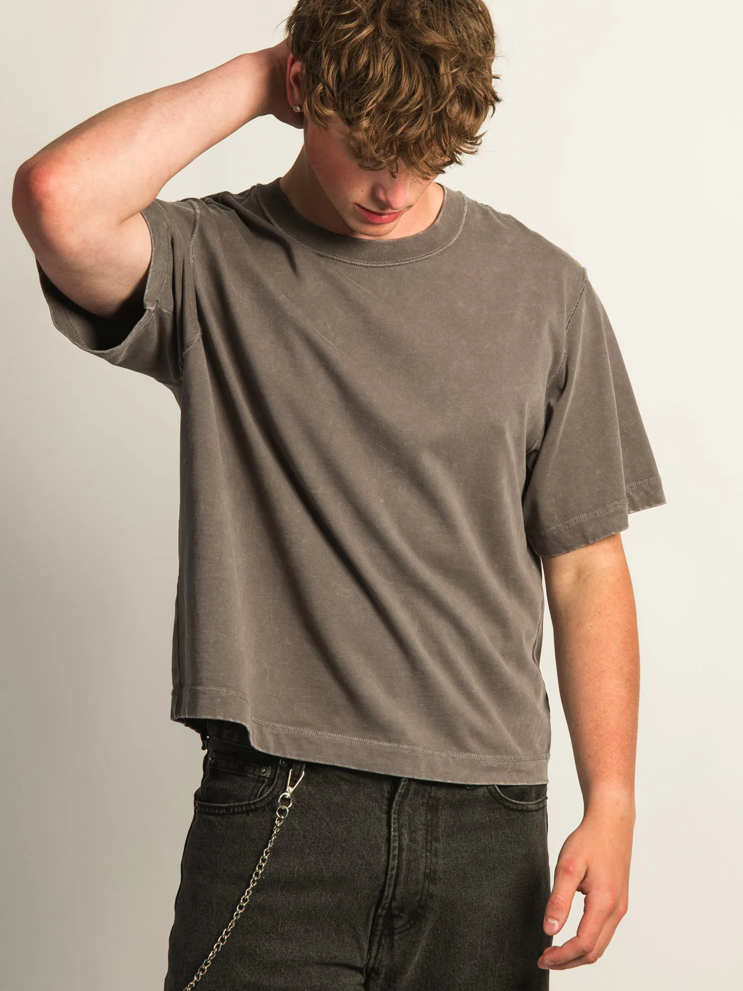 KOLBY SHORT CUT HEAVYWEIGHT TEE - CHARCOAL sold by Kolby product image thumbnail 4