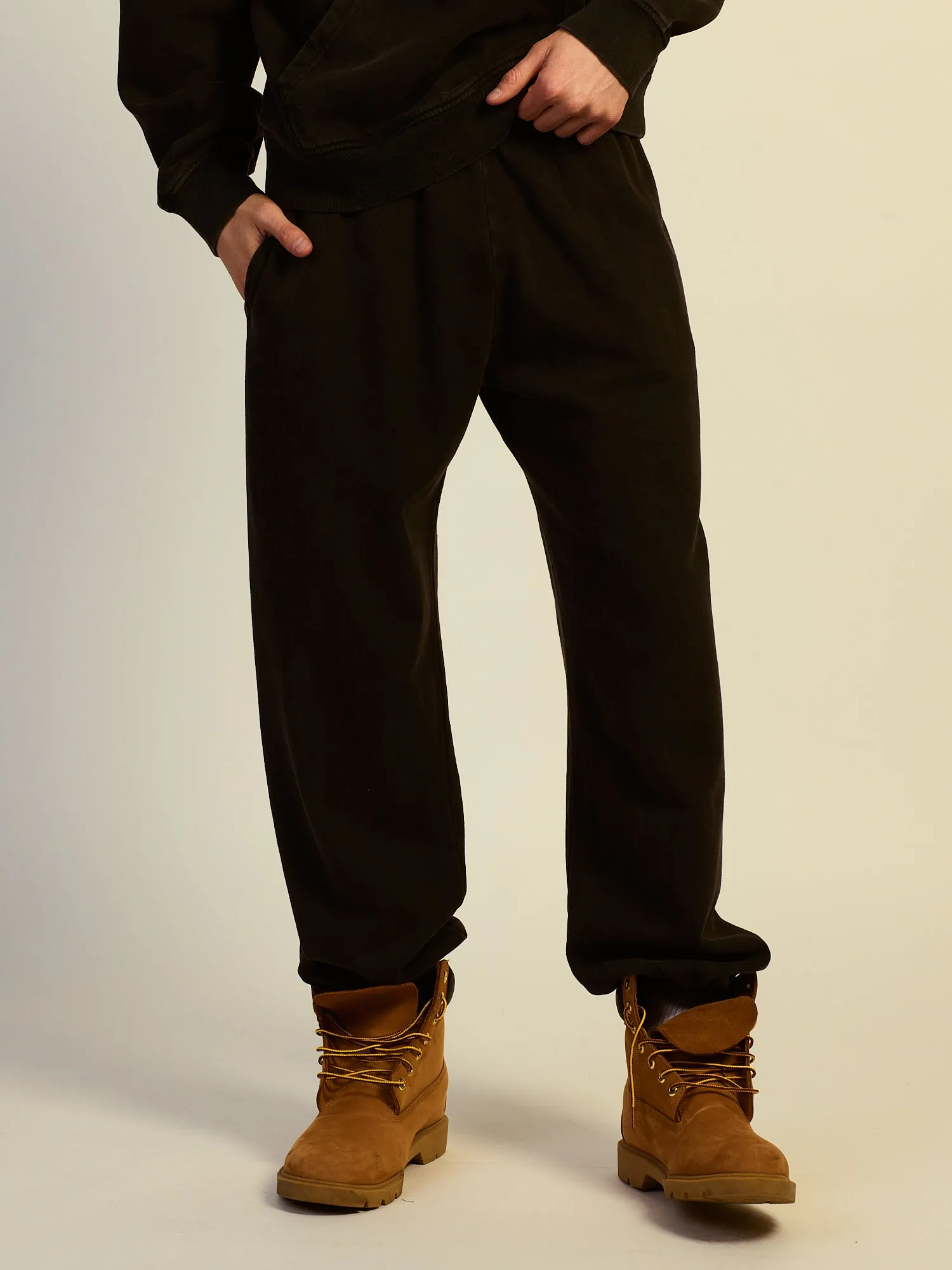 KOLBY BAGGY FLEECE JOGGER - BLACK sold by Kolby