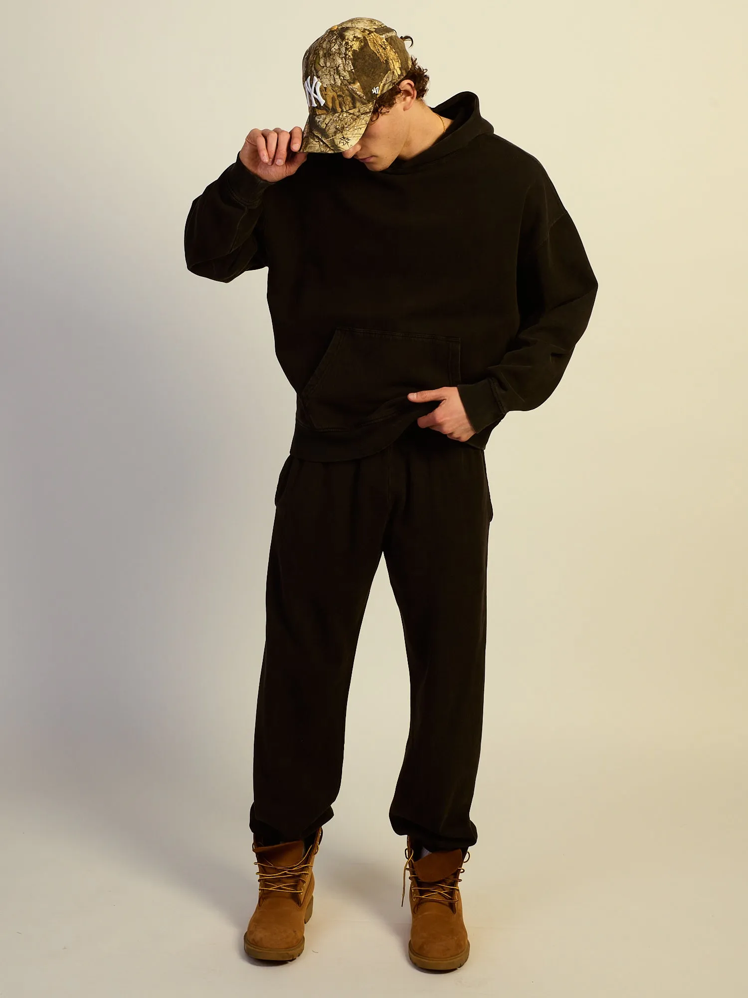 KOLBY BAGGY FLEECE JOGGER - BLACK sold by Kolby product image thumbnail 2