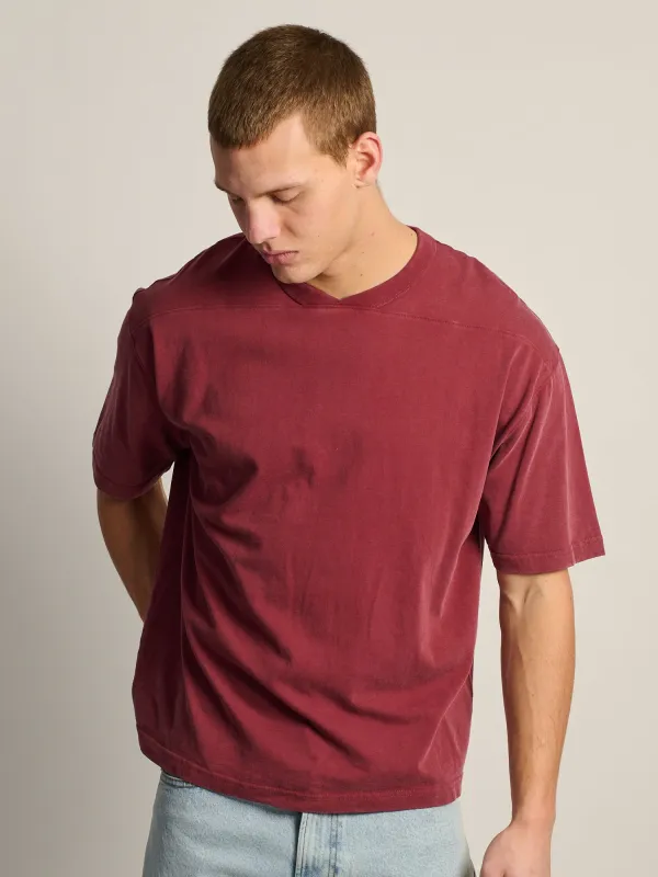 KOLBY LOOSE FIT FOOTBALL TEE - BURGUNDY made by Kolby