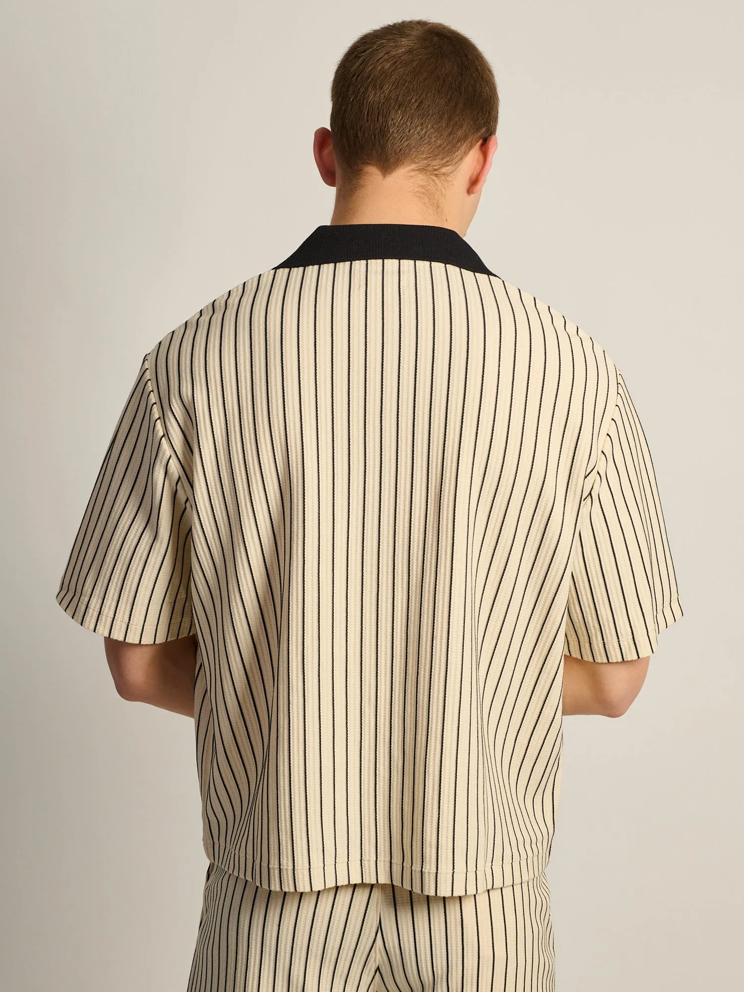 KOLBY SHORT CUT RIBBED BUTTON UP - PINSTRIPE sold by Kolby product image thumbnail 4