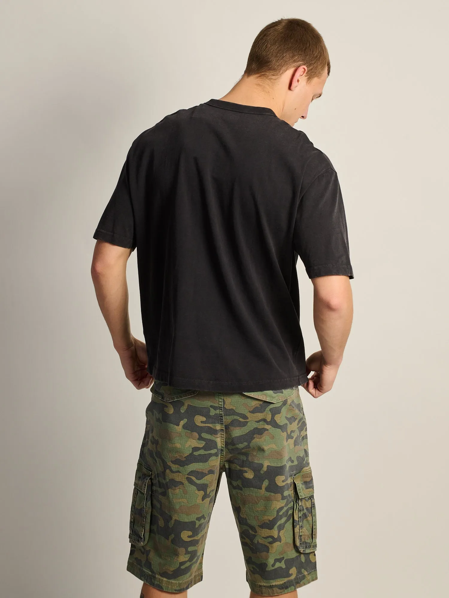 KOLBY LOOSE FIT FOOTBALL TEE - BLACK sold by Kolby product image thumbnail 4