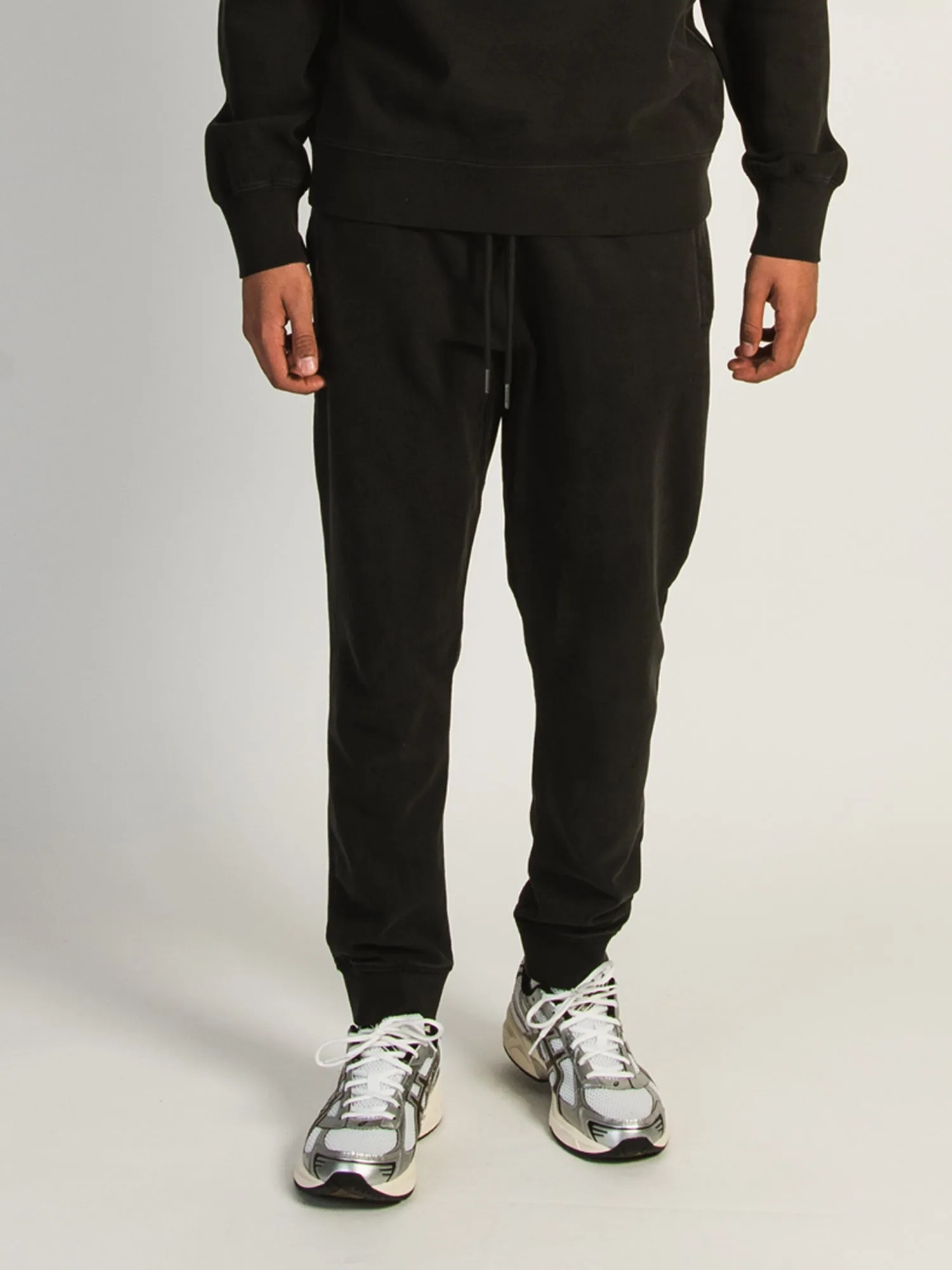 KOLBY PARKER GARMENT DYE SLIM JOGGER - BLACK sold by Kolby