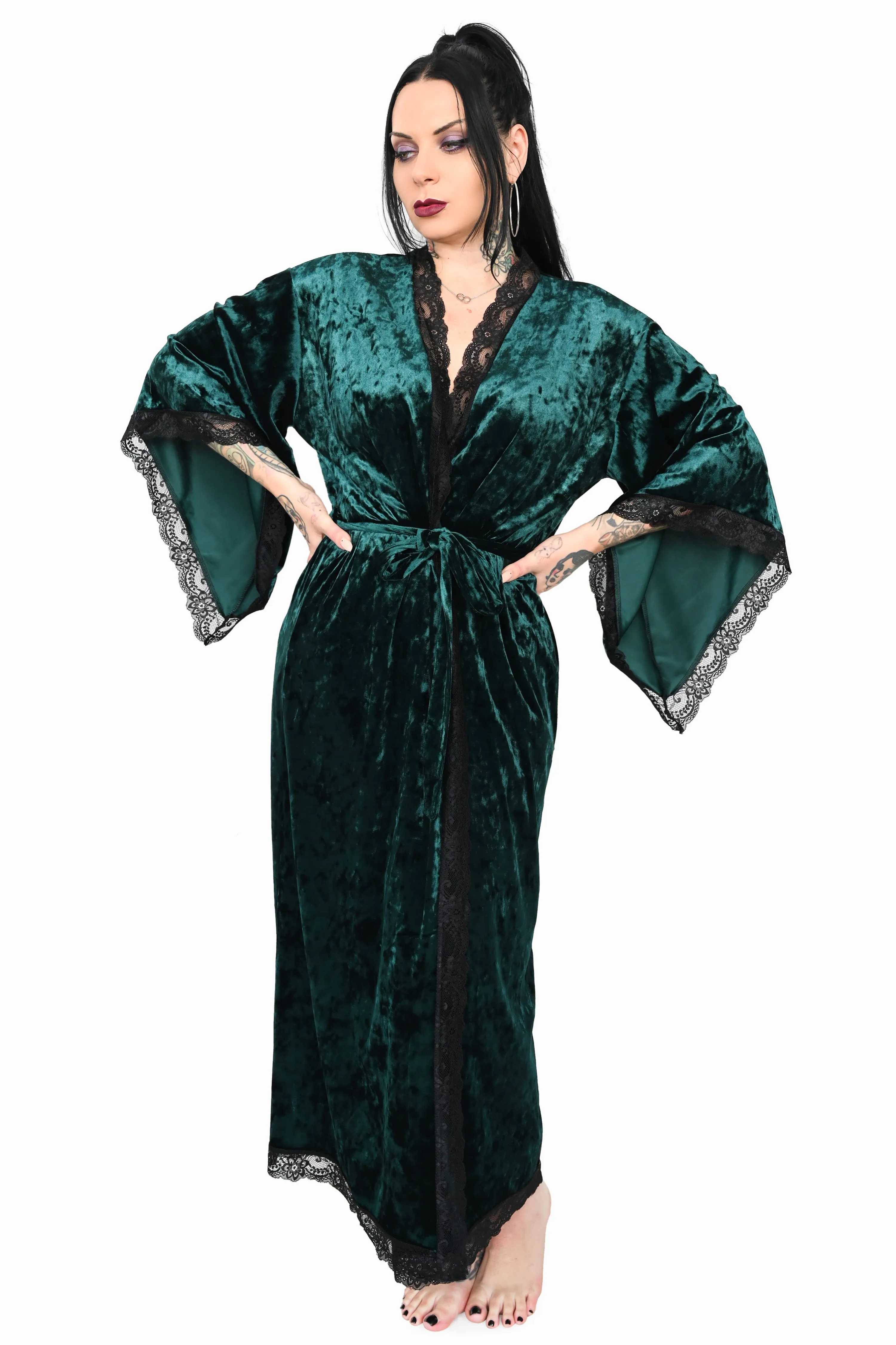 Bathory Dressing Robe - Emerald Velvet (Limited Holiday Edition) sold by Foxblood product image thumbnail 2