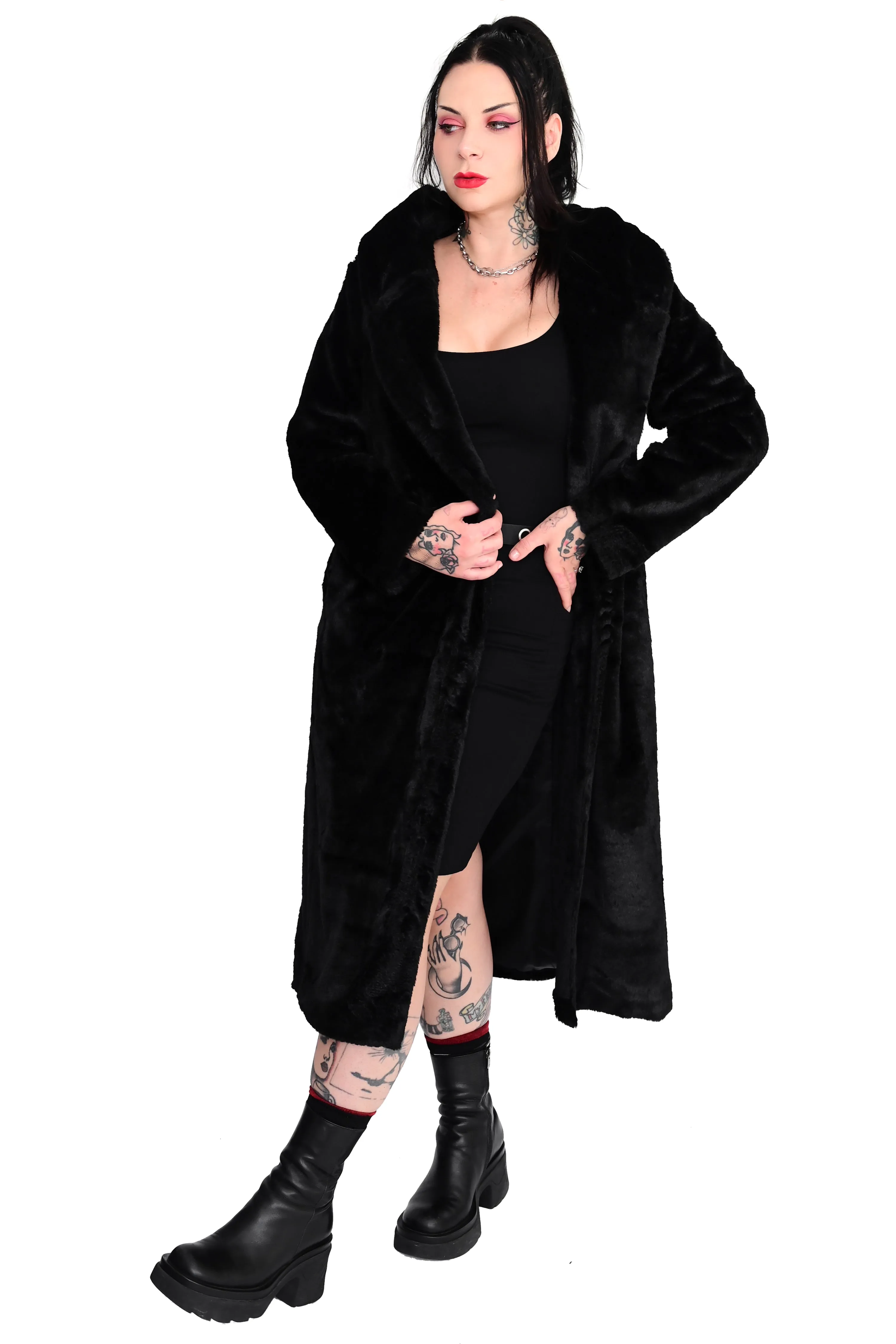 Thora Faux Fur Coat - No Restock! - XS/2XL/3XL left! sold by Foxblood product image thumbnail 5