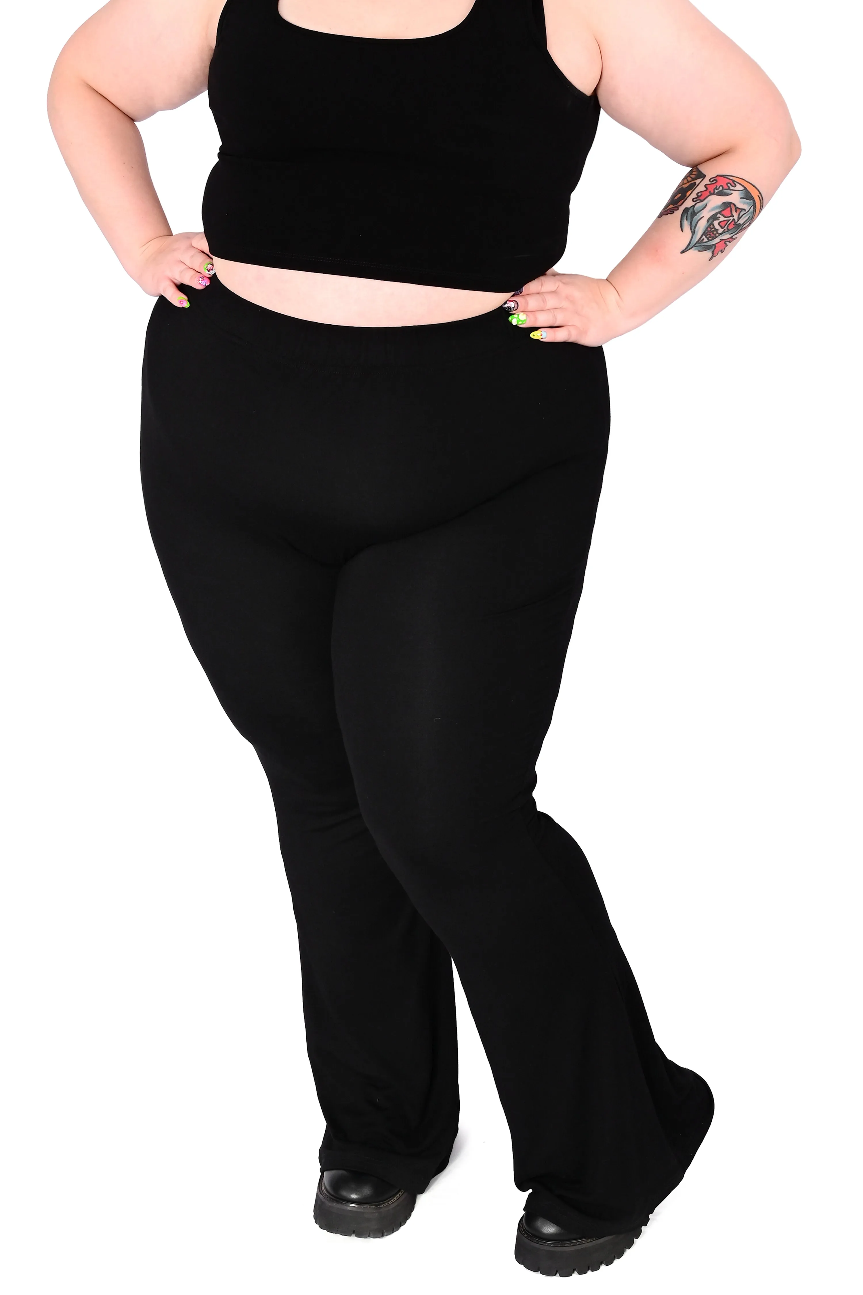 Black Seamless Flare Leggings 2.0 - Sign Up For Restock Notifications! sold by Foxblood product image thumbnail 2
