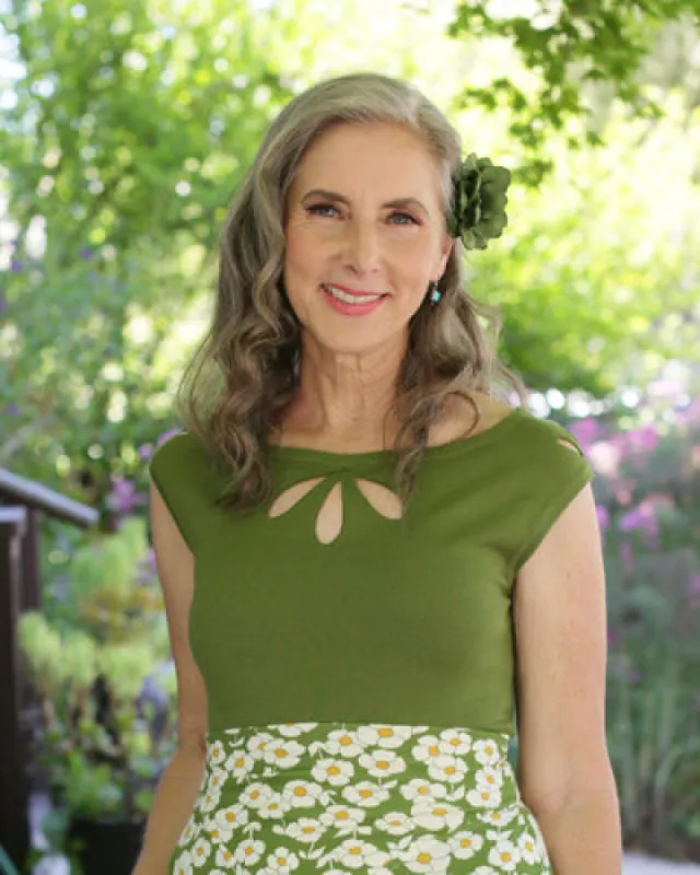 The Norma Pullover - Fern EH572 F sold by Effie’s Heart