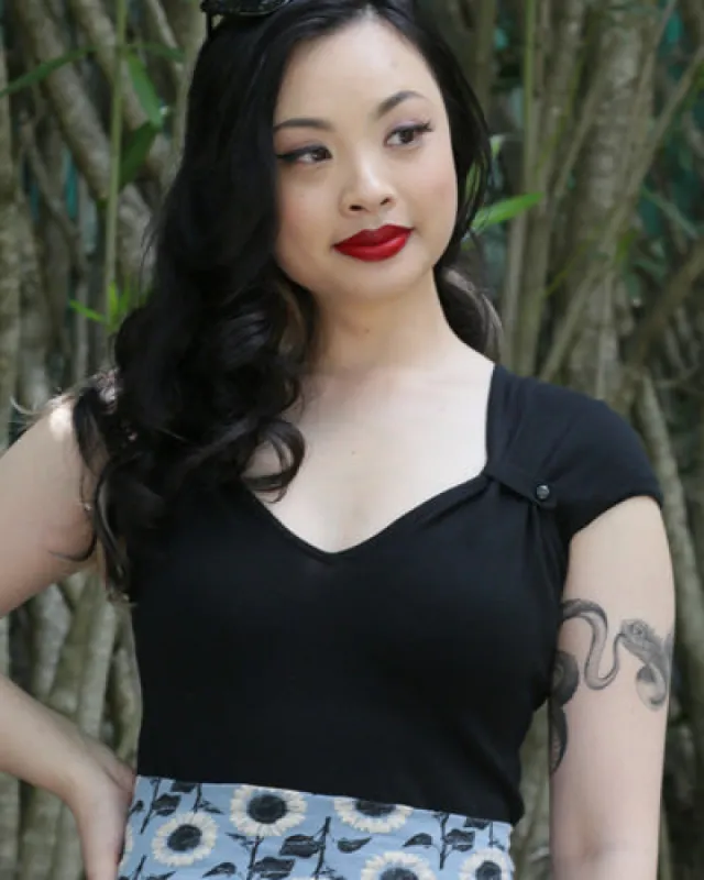 The Idyllic Pullover - Black SAMPLE *Final Sale* sold by Effie’s Heart