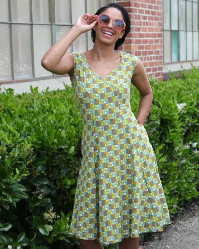 The Ready Dress- Beatrixpark EH596-688 sold by Effie’s Heart