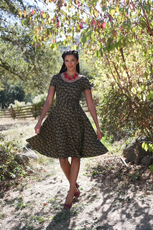 The Capote Dress - Lilleth sold by Effie’s Heart