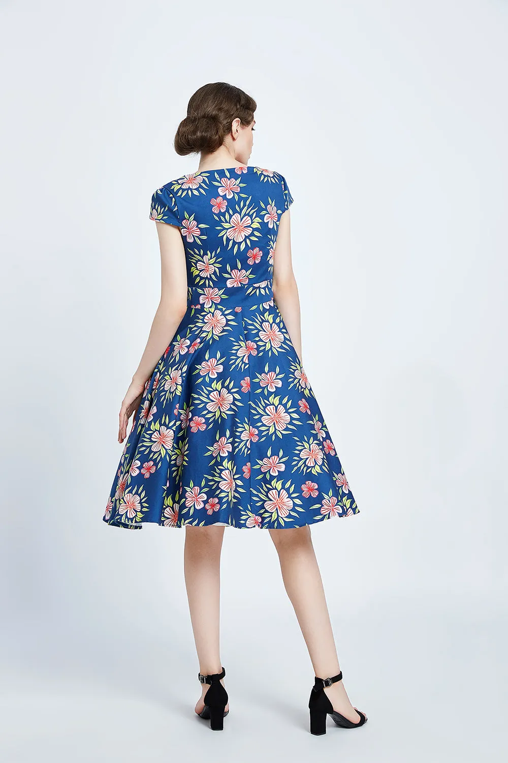 "Laura" Sakura sold by miss lulo product image thumbnail 3