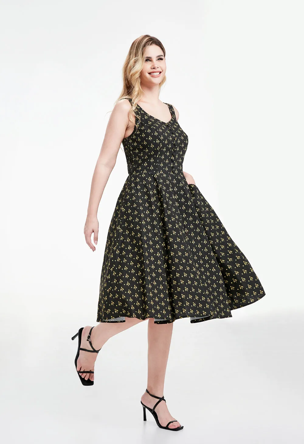 "Heidi" Atomic Bee sold by miss lulo product image thumbnail 3