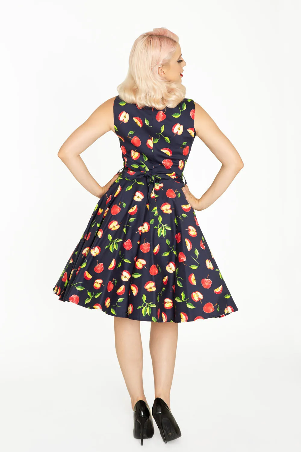 "Ruby" Apples sold by miss lulo product image thumbnail 4