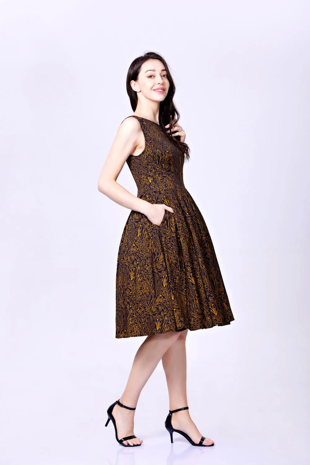 "Lily" Coral Reefs sold by miss lulo product image thumbnail 2