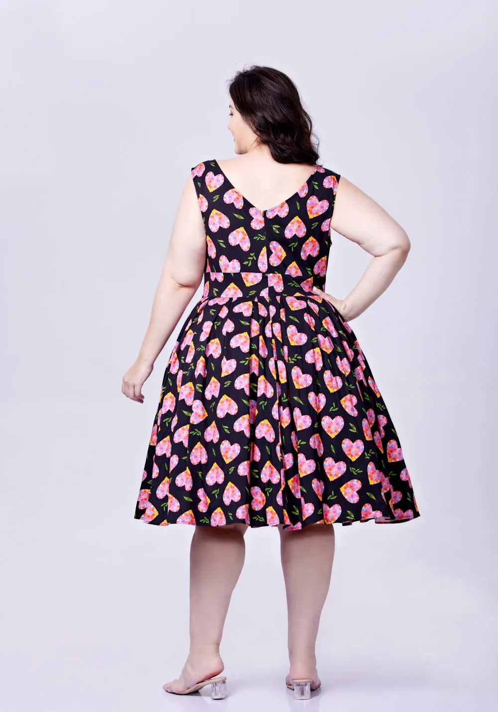 "Lily" Heart & Leaves sold by miss lulo product image thumbnail 2