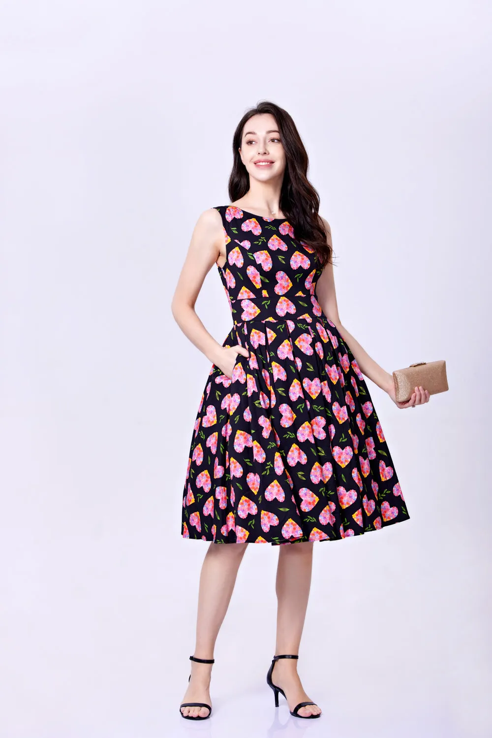 "Lily" Heart & Leaves sold by miss lulo product image thumbnail 4