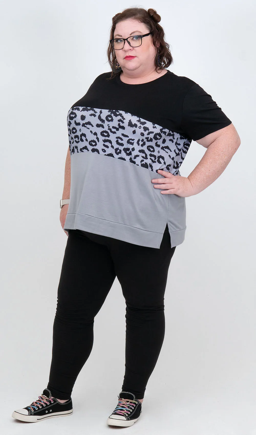 Leopard Colorblock Tee sold by Hey Peach product image thumbnail 4