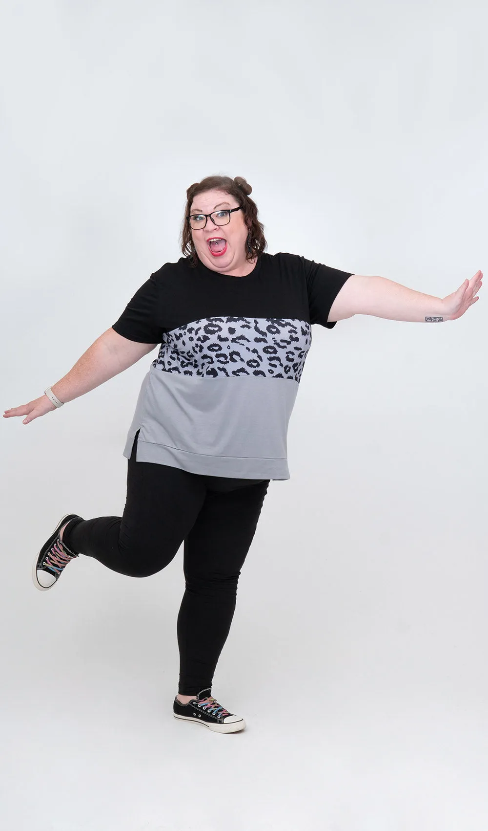 Leopard Colorblock Tee sold by Hey Peach product image thumbnail 5