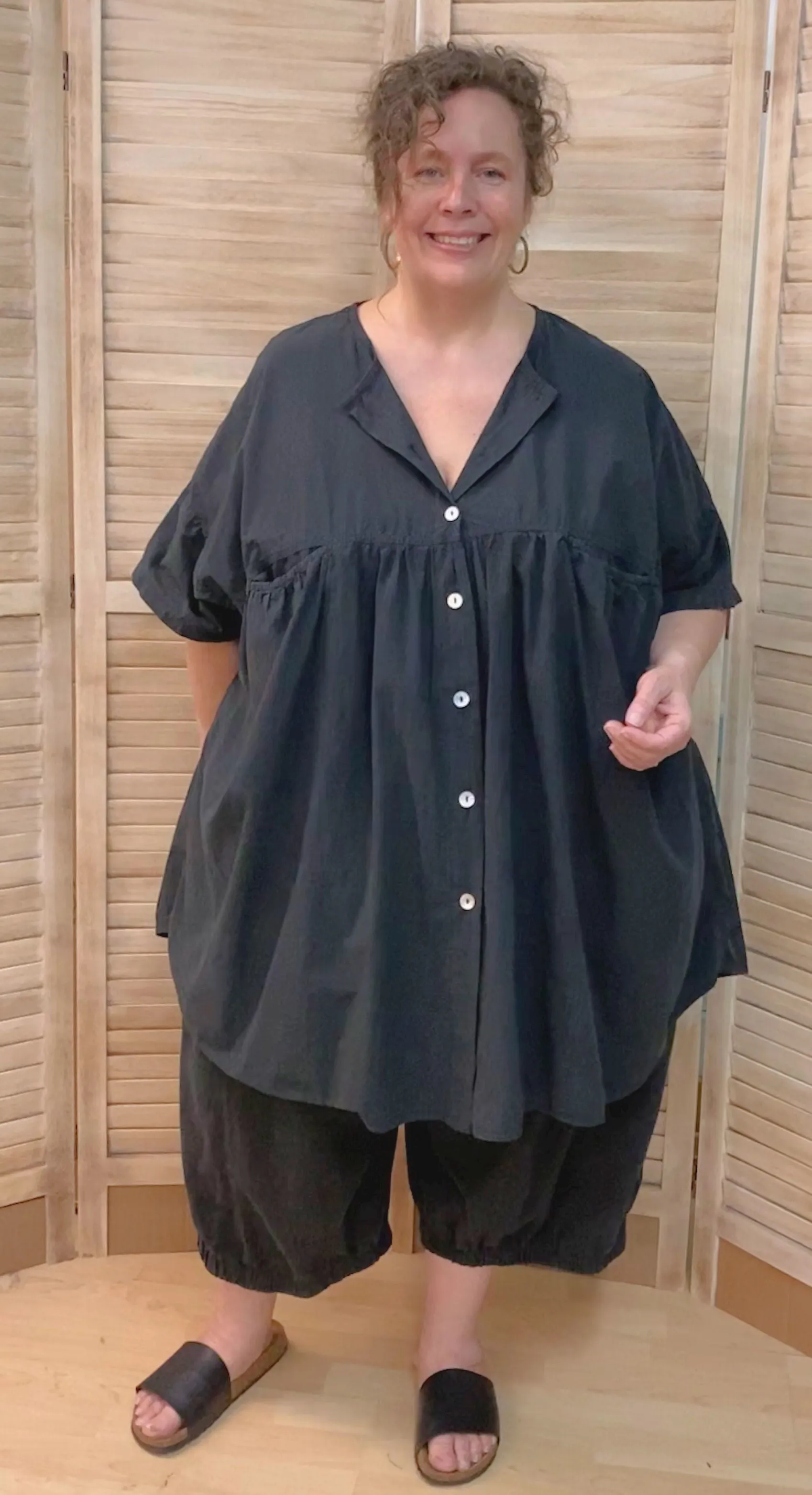 New Artist Shirt, short sleeve sold by Love Your Peaches product image thumbnail 4