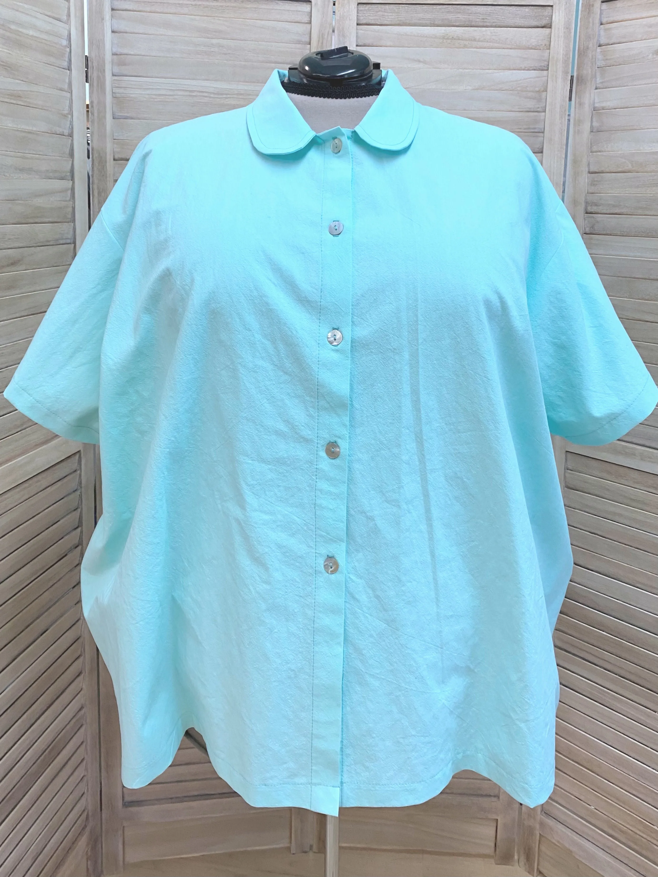 Back Pleat Shirt sold by Love Your Peaches product image thumbnail 3