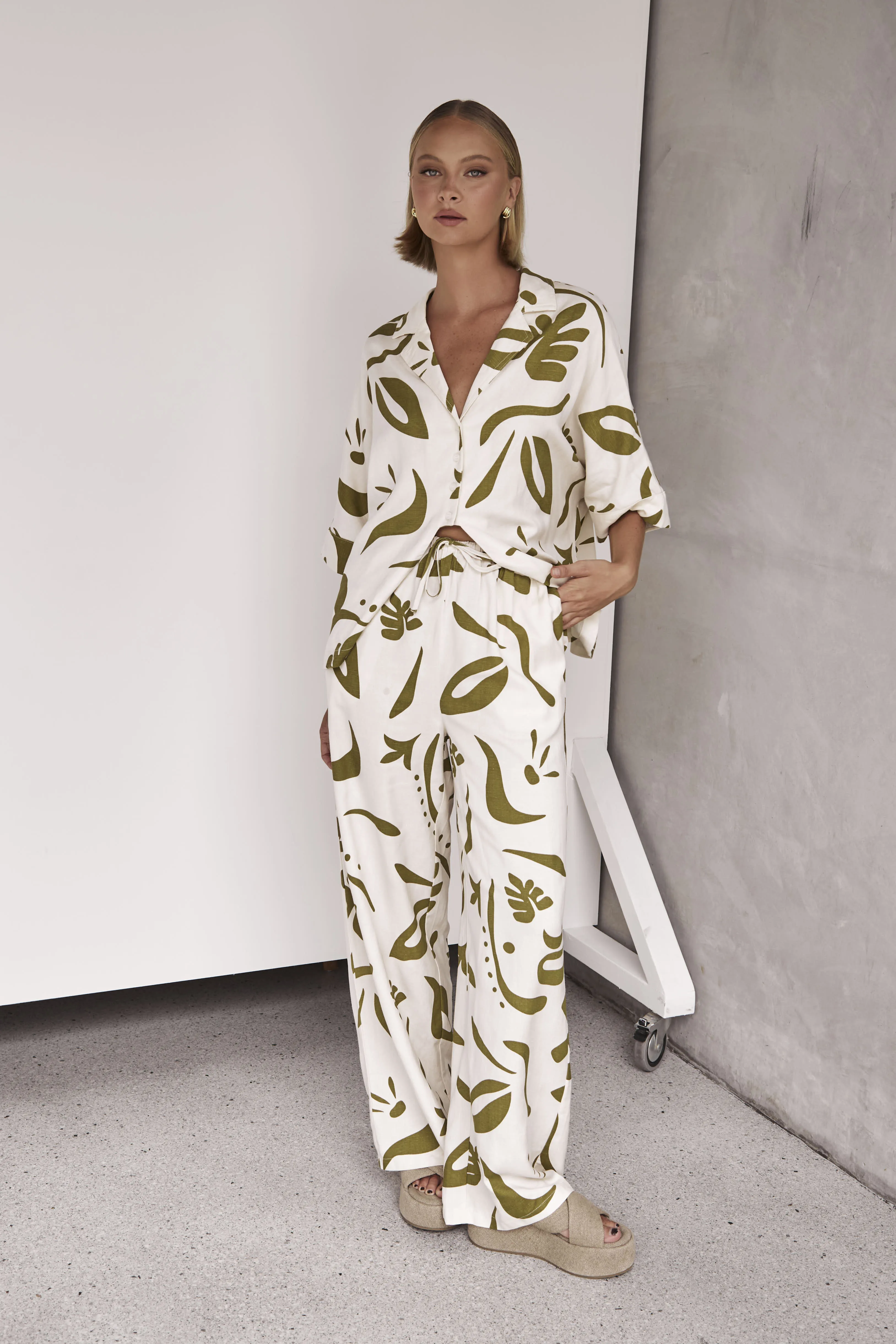 Morgan Pant (Cream) sold by Runway Scout product image thumbnail 5