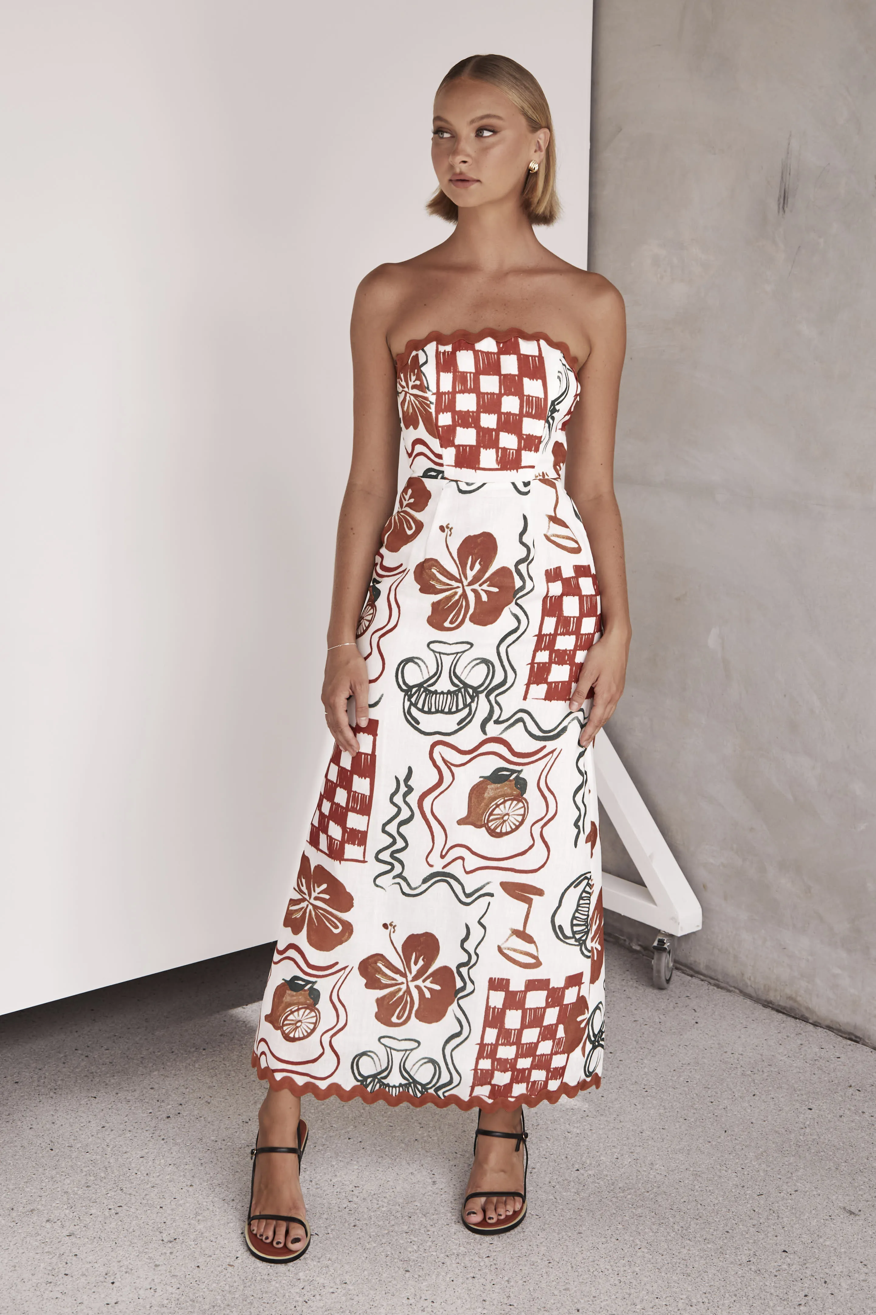 Emilia Maxi Dress (Orange) sold by Runway Scout product image thumbnail 4