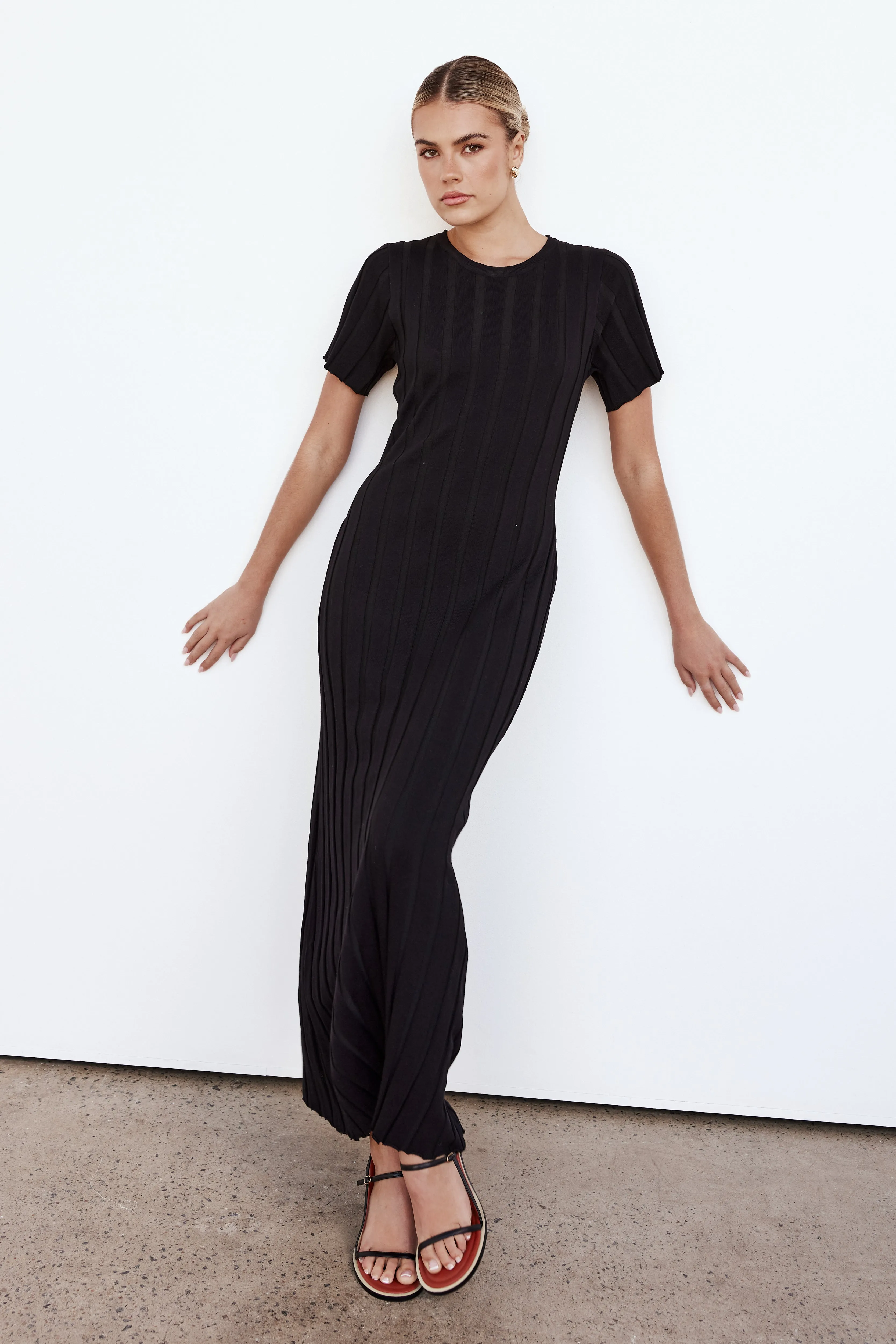 Isha Maxi Dress (Black) sold by Runway Scout product image thumbnail 3