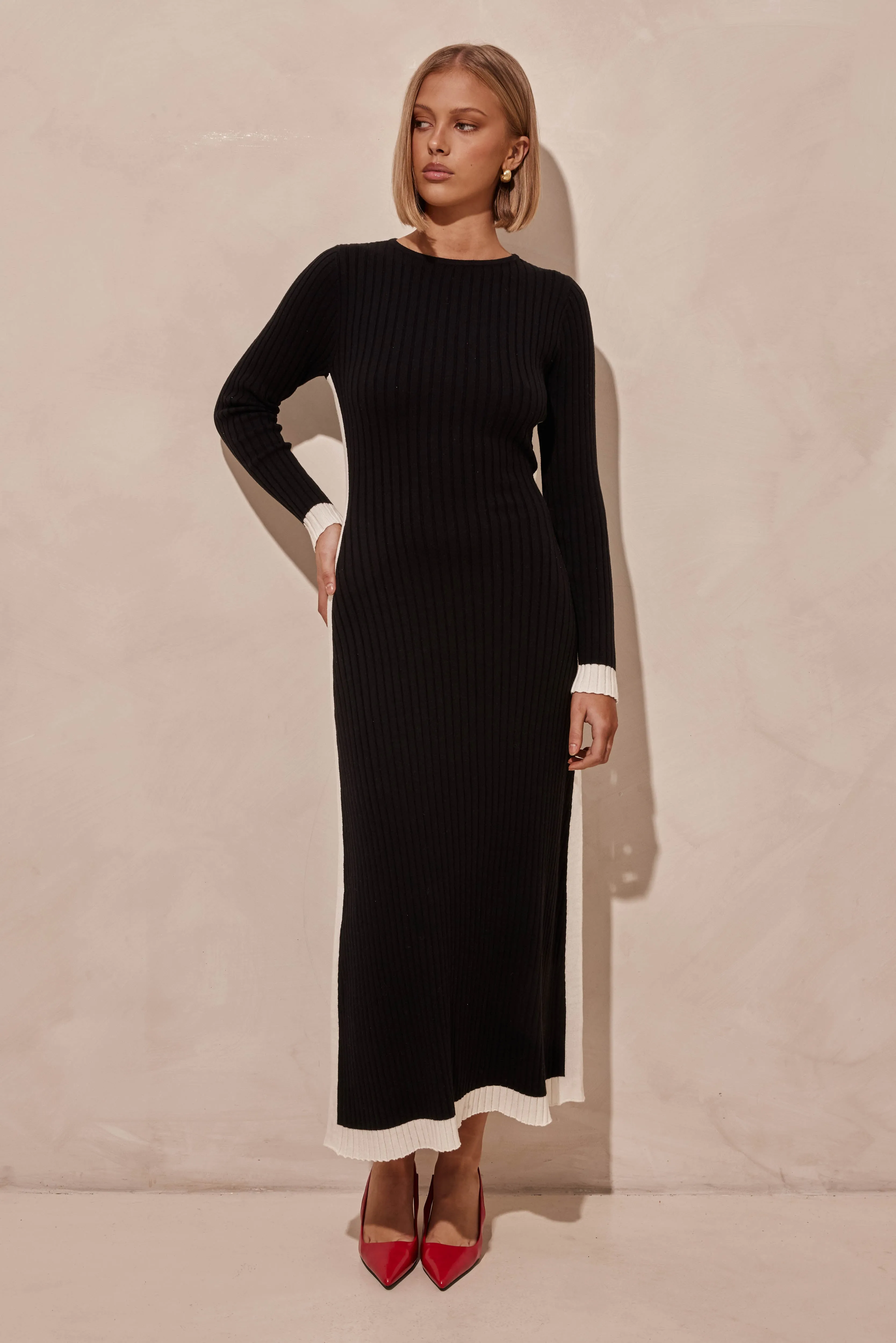 Ophelia Knit Maxi Dress (Black) sold by Runway Scout product image thumbnail 4