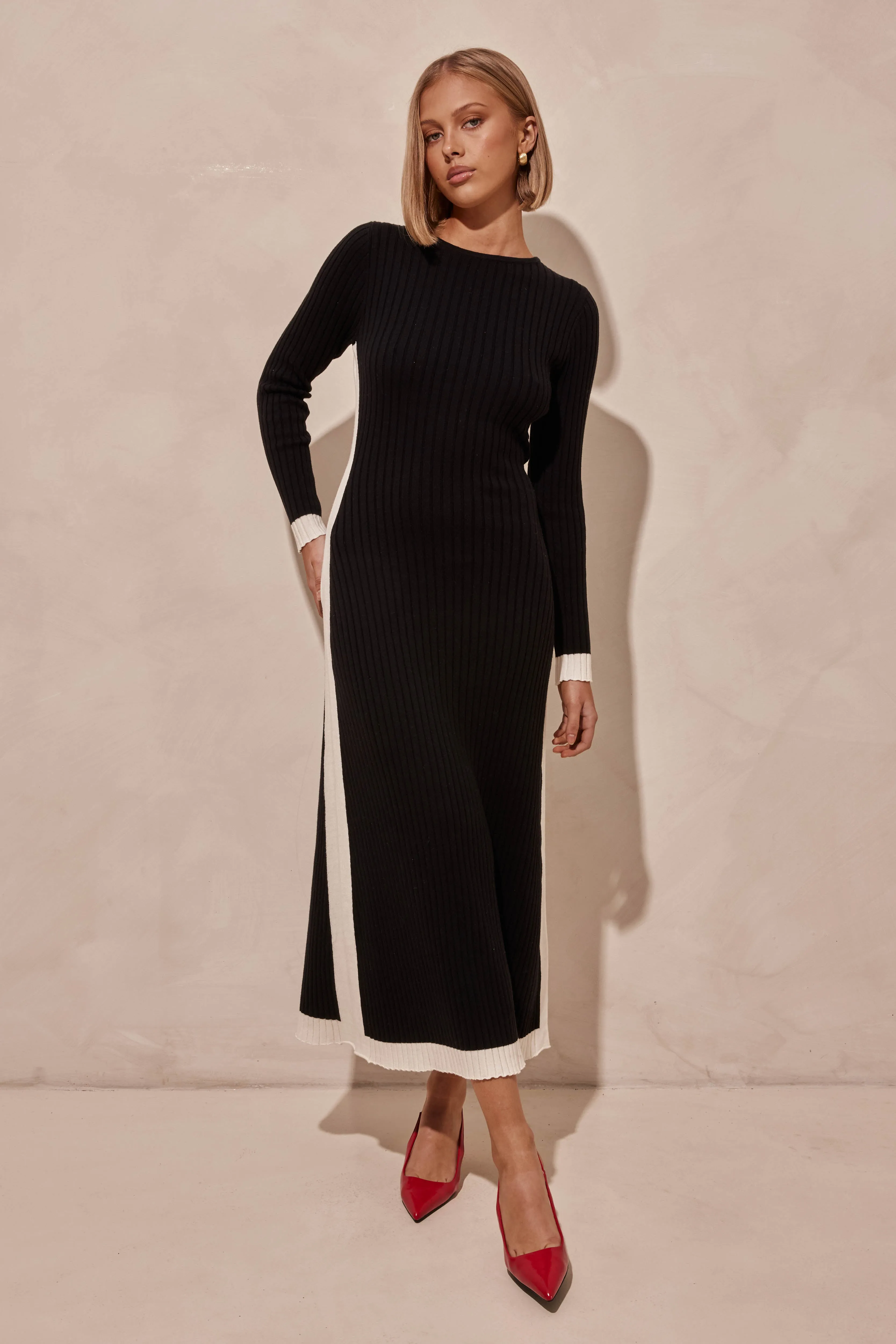 Ophelia Knit Maxi Dress (Black) sold by Runway Scout product image thumbnail 5
