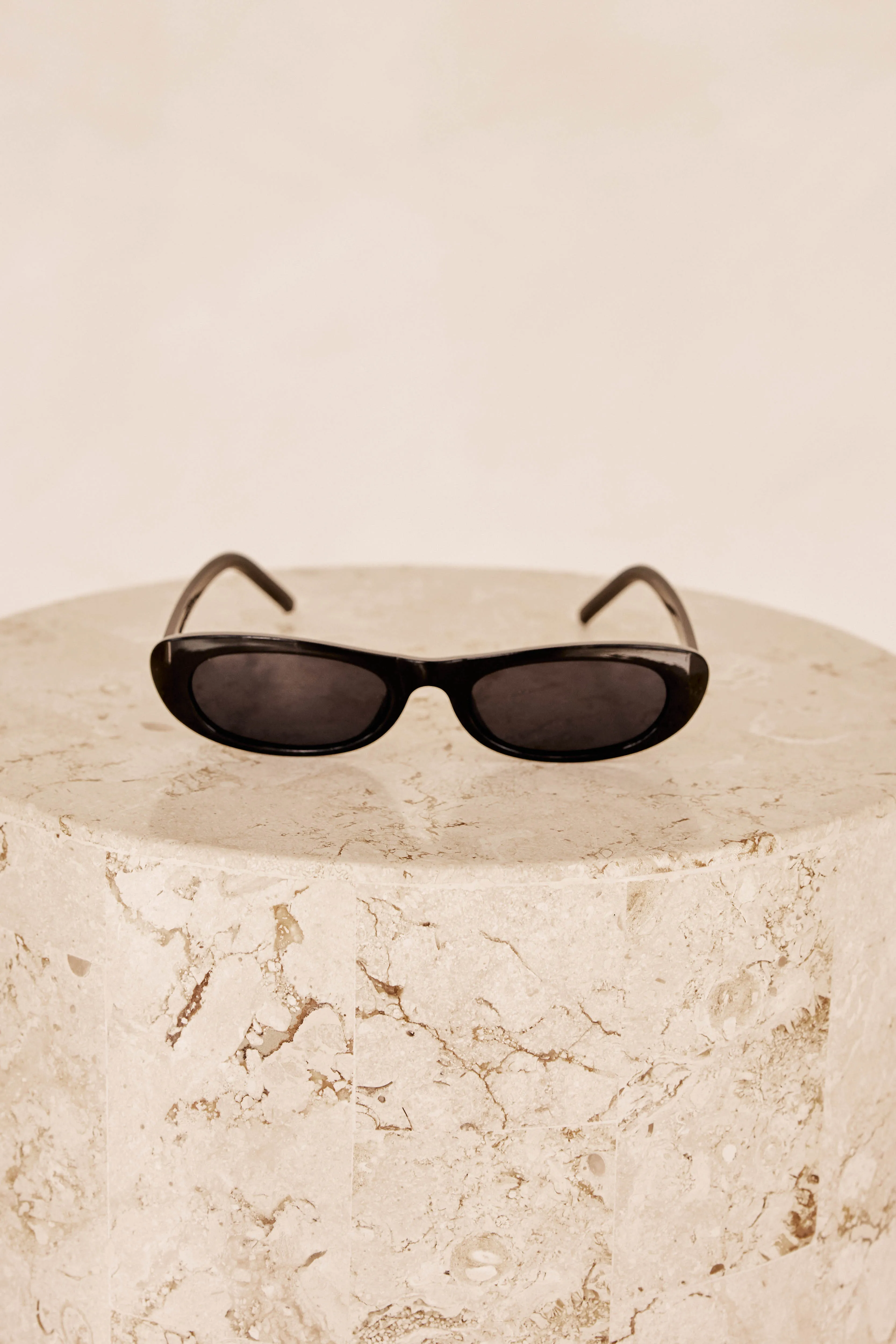 Codi Sunglasses (Black) sold by Runway Scout product image thumbnail 3