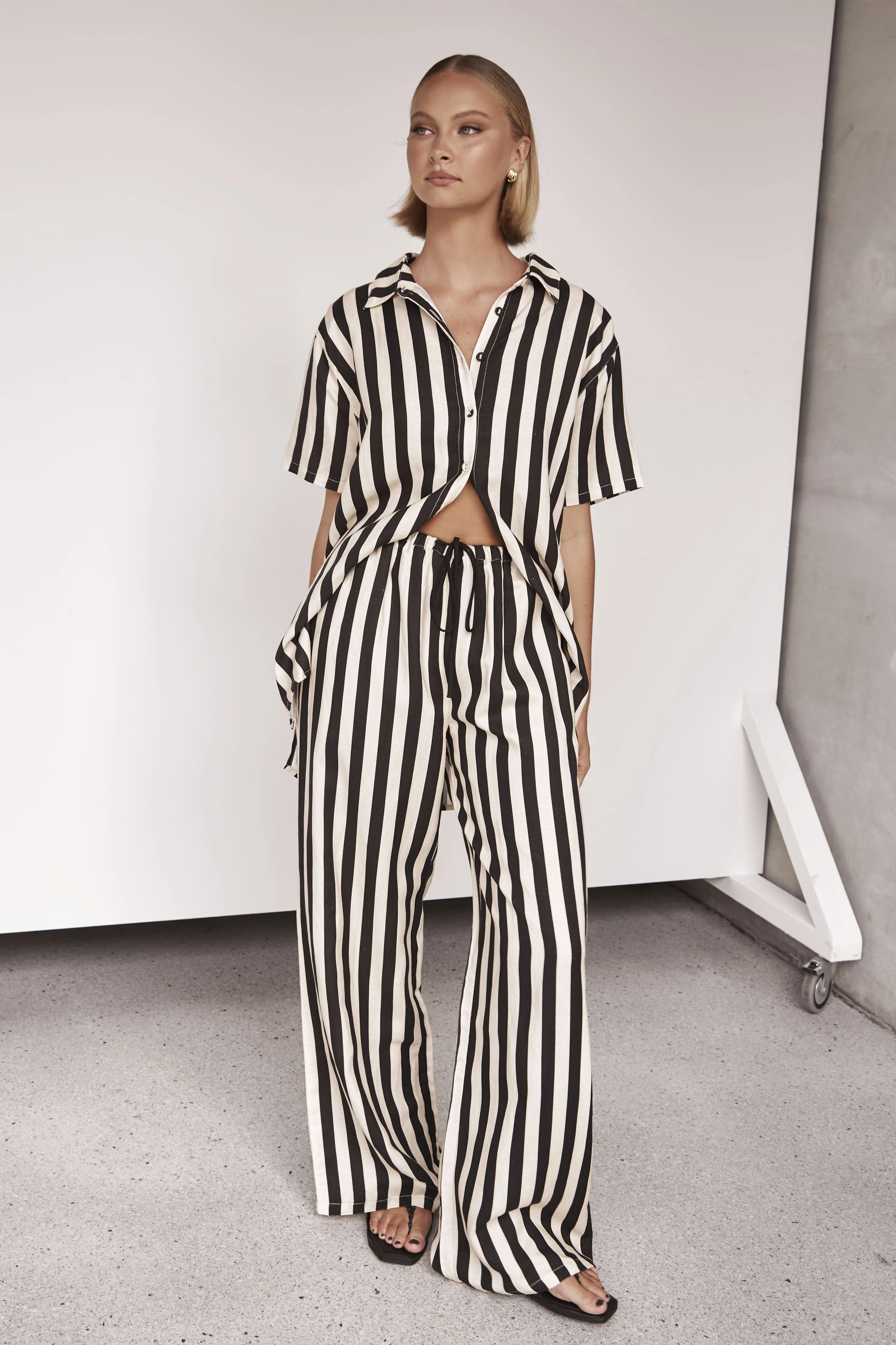 Bowie Pant (Black) sold by Runway Scout product image thumbnail 2